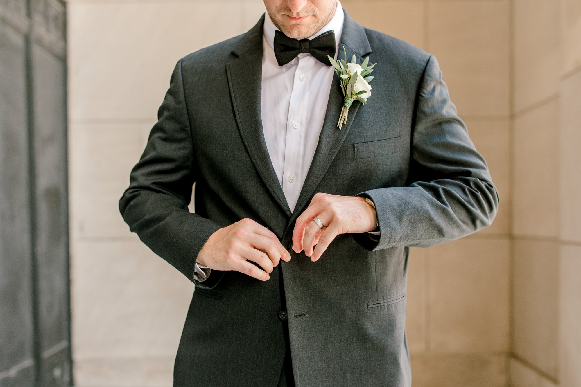 City Wedding at The High Five Grand Rapids | West Michigan Wedding Photographer | Laurenda Marie Photography