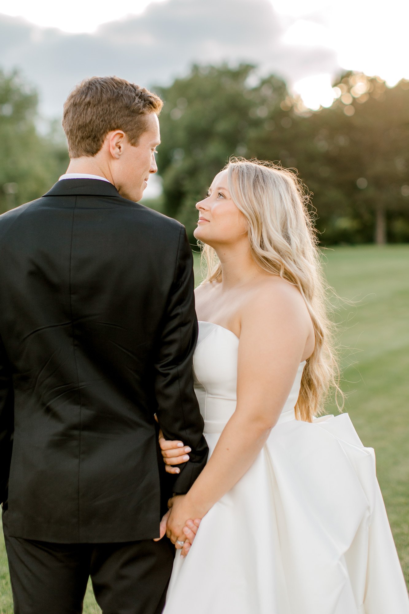 Modern Michigan Wedding | Fine Art Wedding Photography | Laurenda Marie Photography