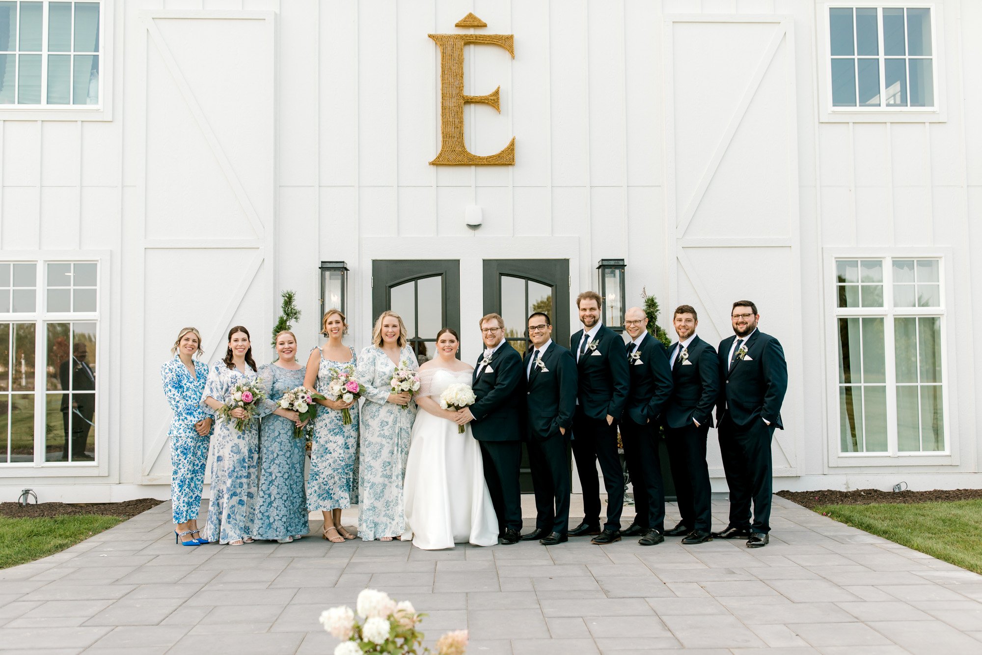 Blue and White Floral Modern Fine Art Wedding at Etre Farms in Michigan | Laurenda Marie Photography