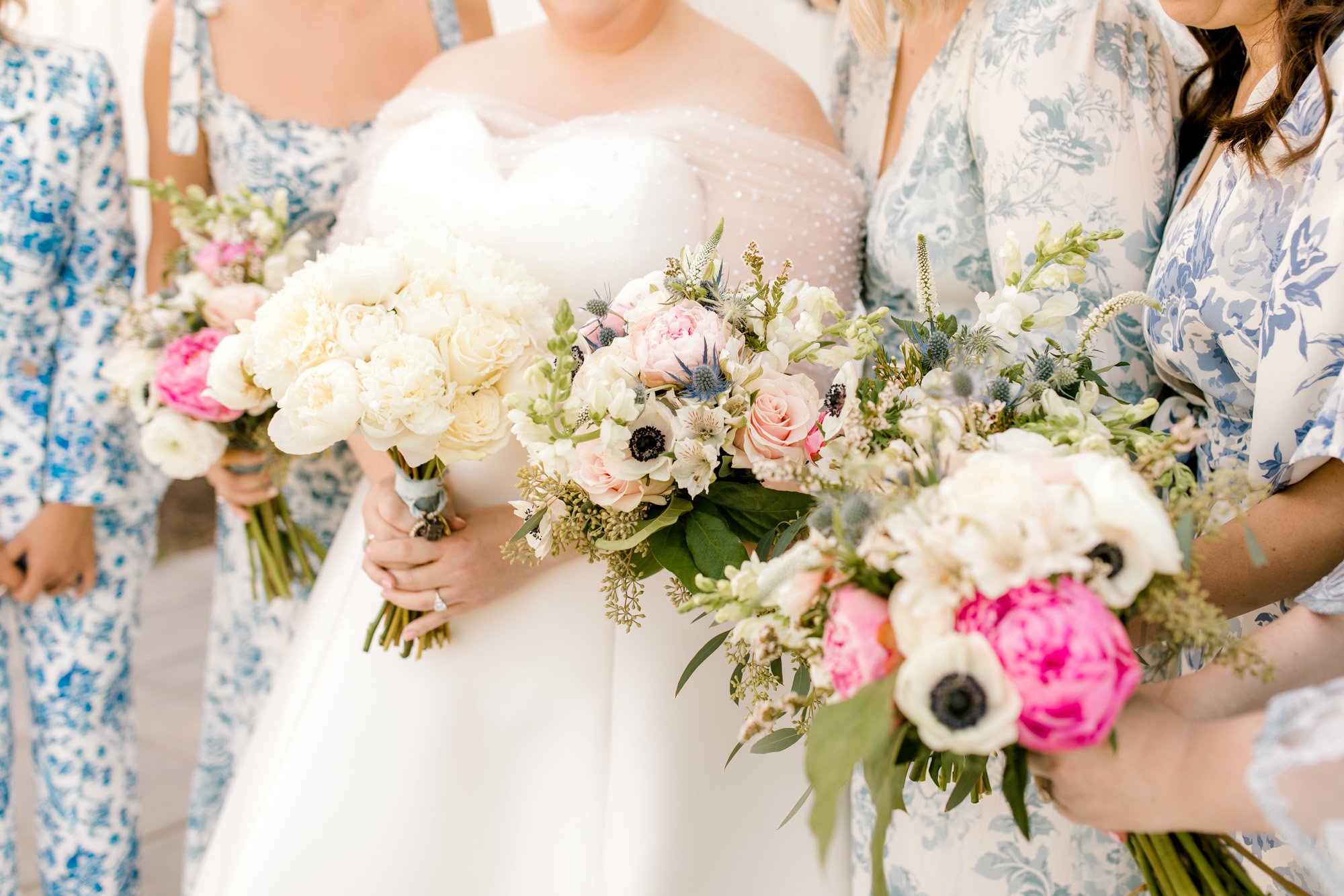 Blue and White Floral Modern Fine Art Wedding at Etre Farms in Michigan | Laurenda Marie Photography