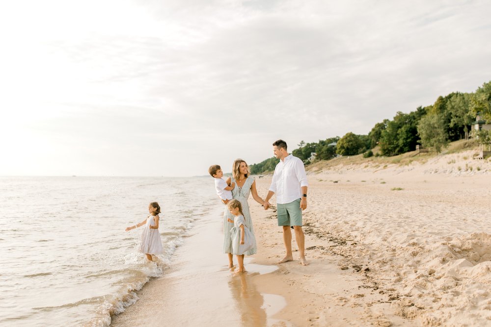 Lake Michigan Beach Lifestyle Family Session | West Michigan Family Photographer | Laurenda Marie Photography