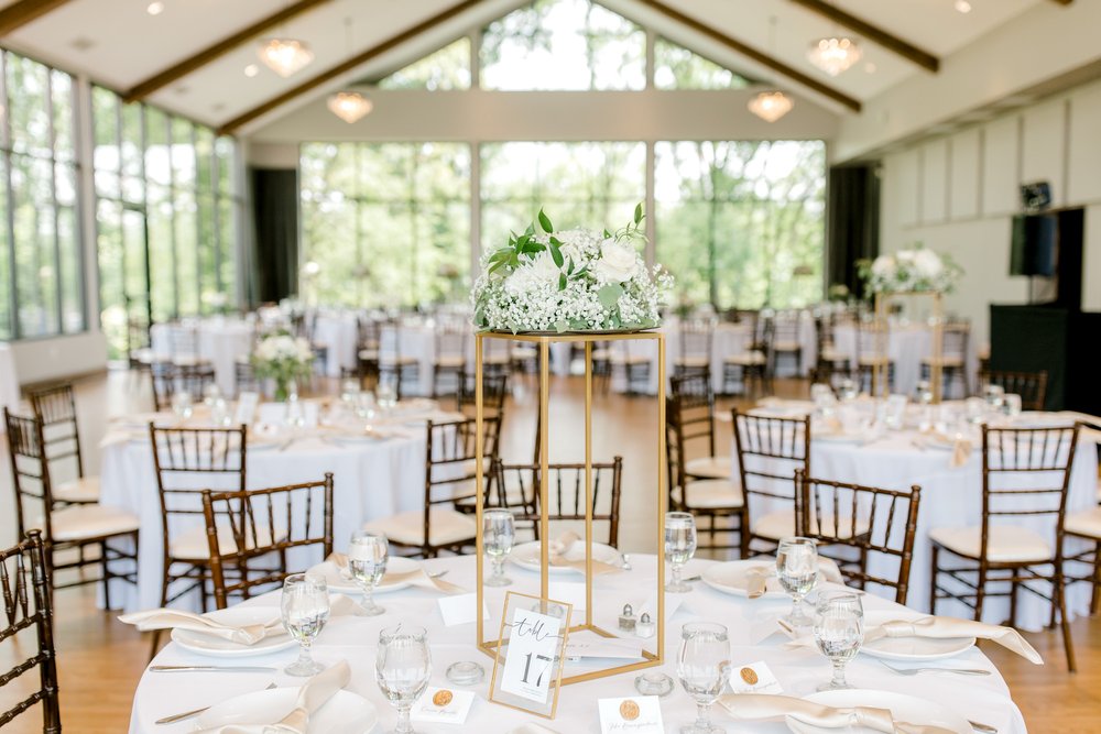 Modern Timeless Venue3Two Grand Rapids Michigan Wedding | Light &amp; Airy Photography | Laurenda Marie Photography