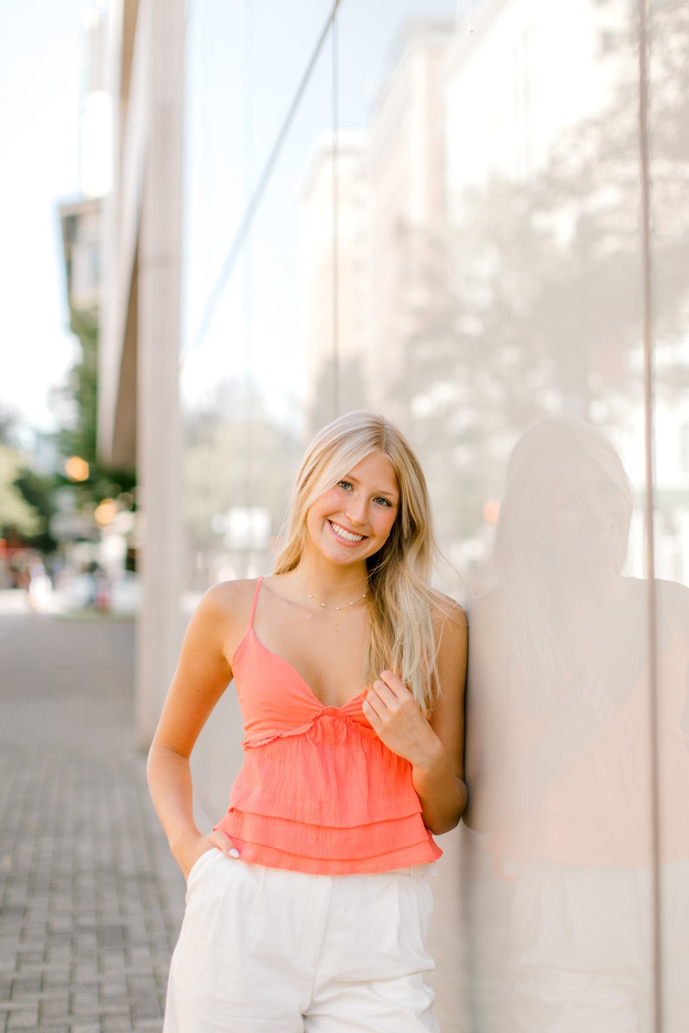 Senior Girl Session Downtown Grand Rapids and Lake Michigan | Light &amp; Airy Modern Senior Session | What to Wear to a Senior Session | Laurenda Marie Photography