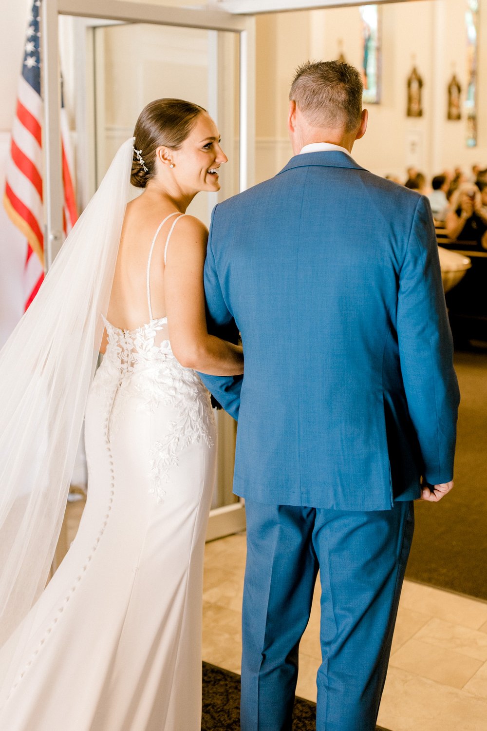 Fall Michigan Wedding | Vineyard Wedding | Light and Airy | Laurenda Marie Photography