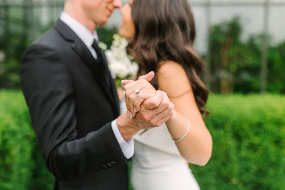 Timeless Planterra Conservatory Michigan Wedding | Laurenda Marie Photography