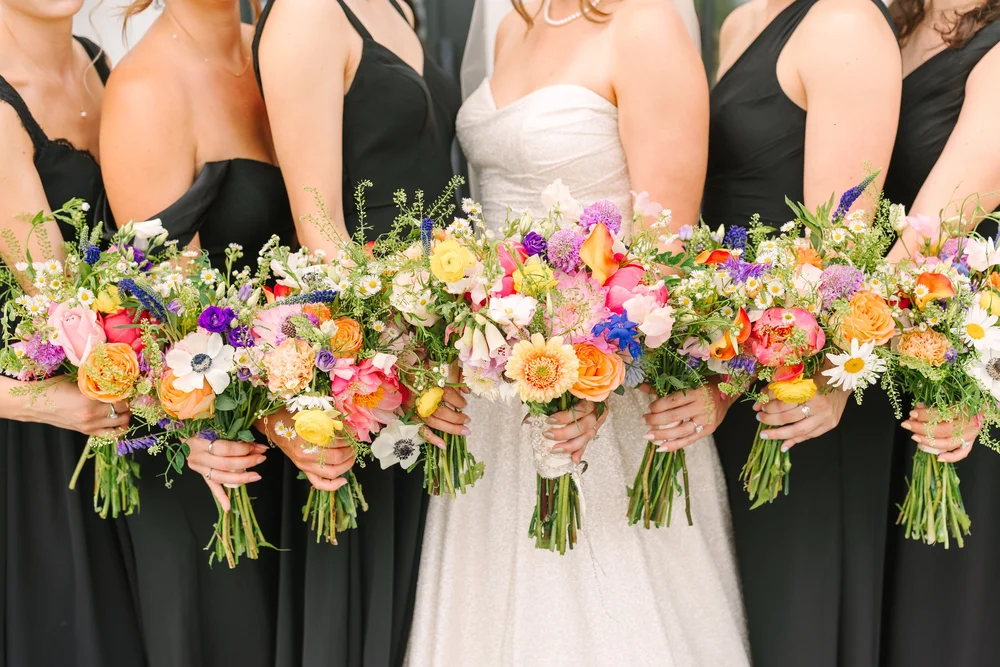 Modern, Colorful Michigan Wedding at Etre Farms | Laurenda Marie Photography