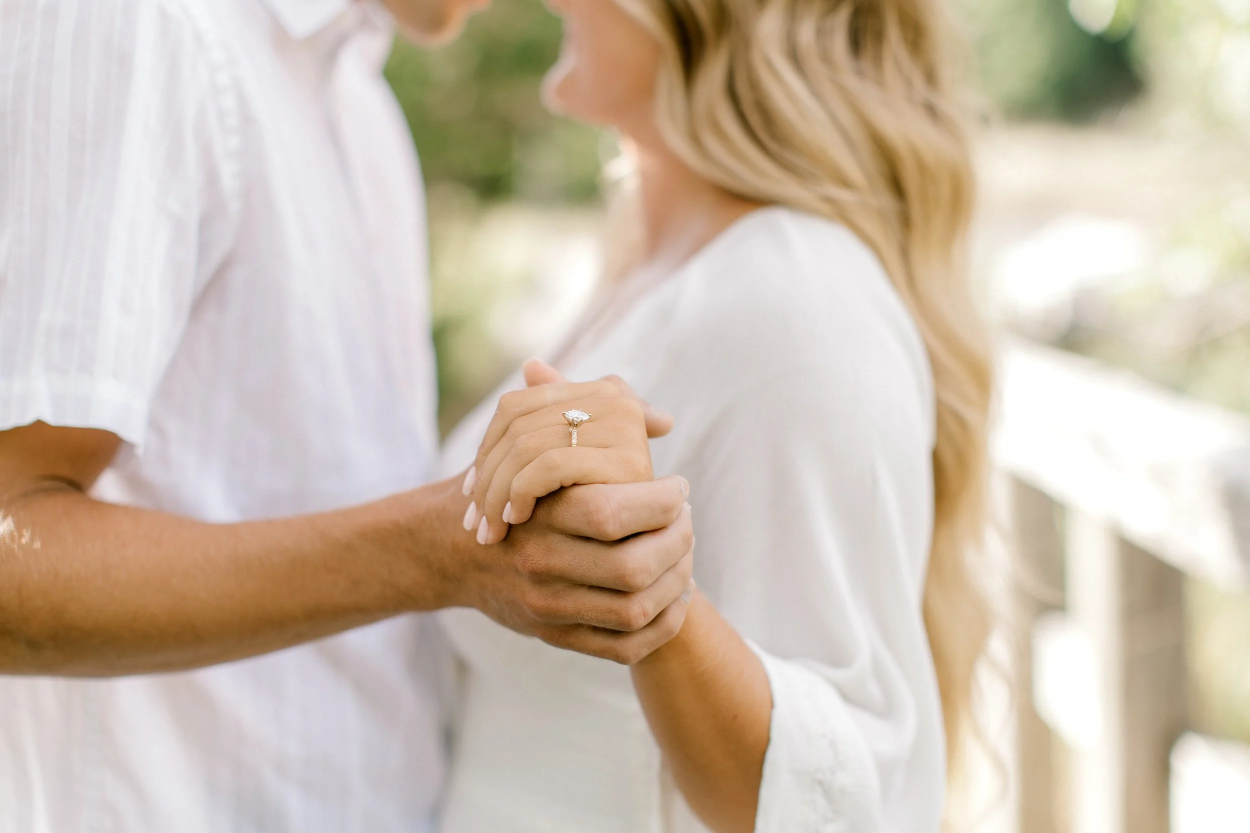 Lake Michigan Engagement Session | Michigan Weddings | Laurenda Marie Photography