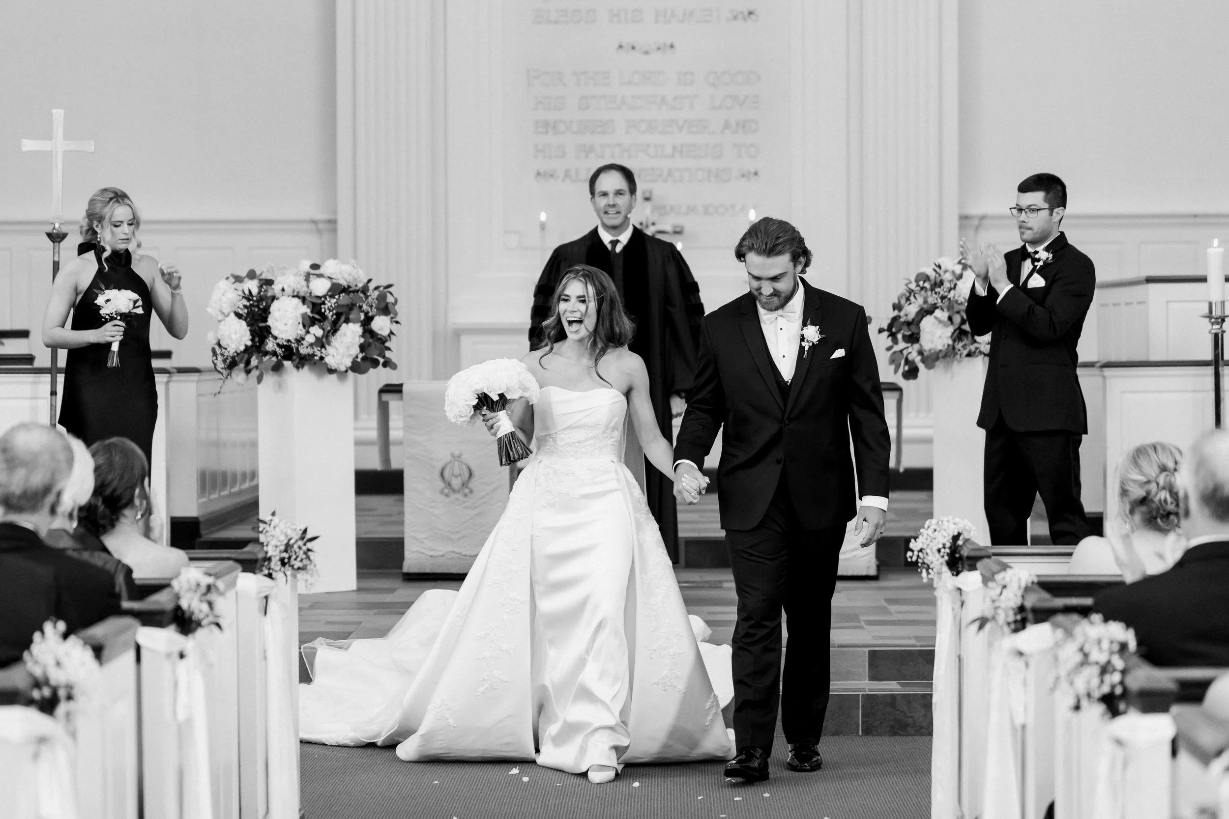 Cascade Hills Country Club Wedding | Grand Rapids, Michigan | Laurenda Marie Photography | Light and Airy, Timeless, Modern