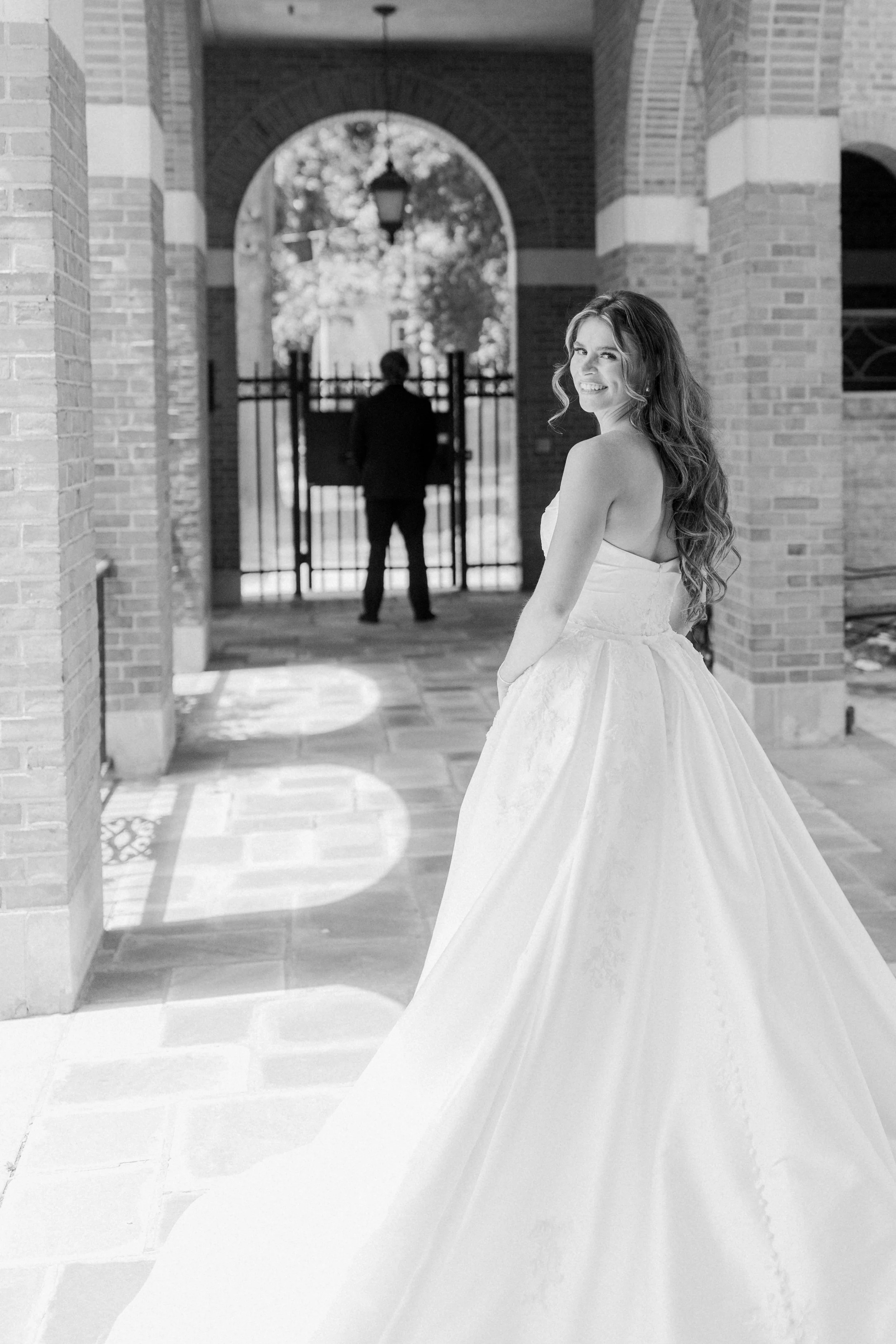 Cascade Hills Country Club Wedding | Grand Rapids, Michigan | Laurenda Marie Photography | Light and Airy, Timeless, Modern