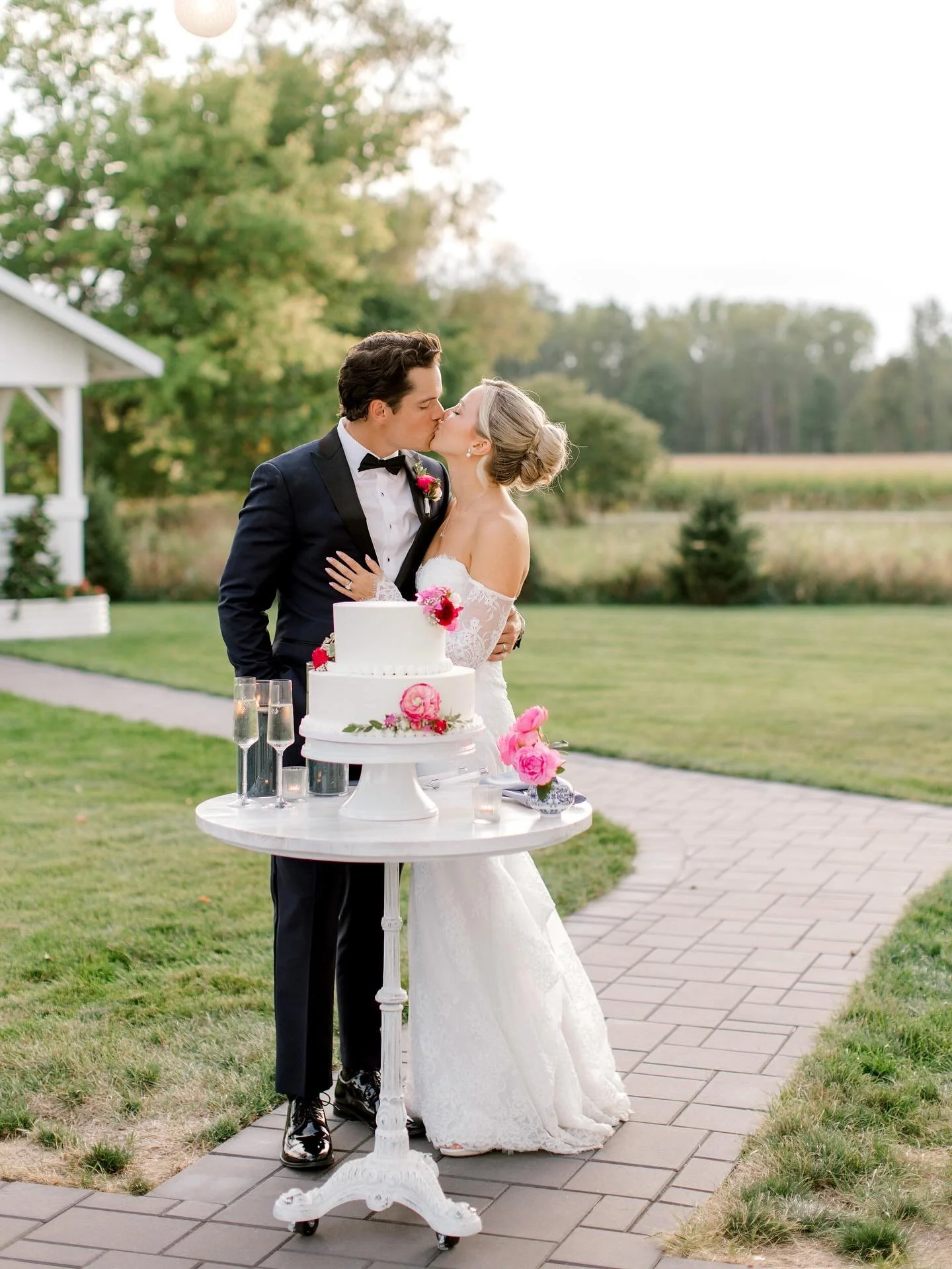 Mr. &amp; Mrs. Mather 🥹

@hf.mather 
@cottonmather7 

VENDOR TEAM
Photography: @laurendamariephotography 
Venue: @etrefarms 
Hair: @jenwarnerhair 
Make-up: @faithforciermakeup 
Bridesmaids: @shoprevelry 
DJ: @djsevven 
Catering: @etrefarms 
Floral: 