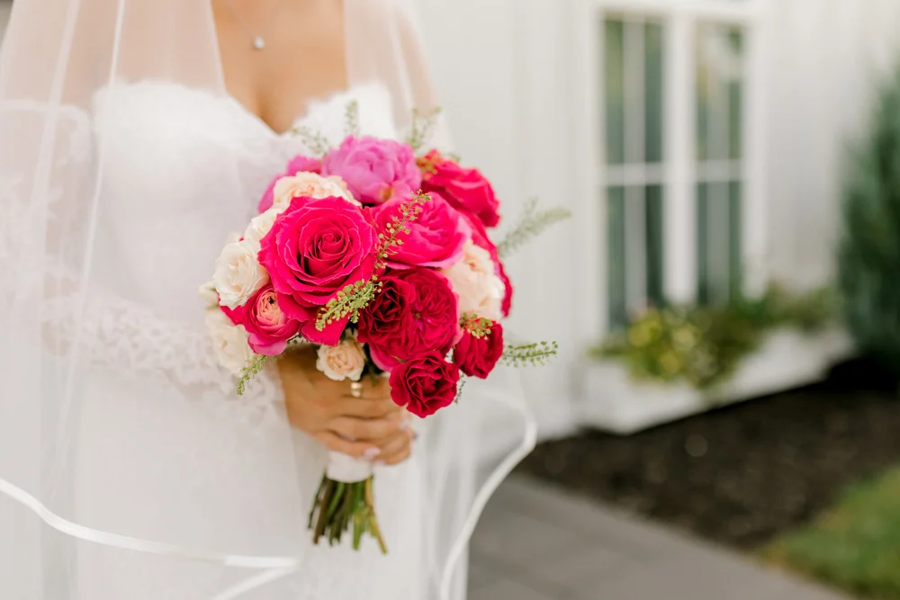 Modern Wedding at Etre Farms in St. Joseph Michigan | Laurenda Marie Photography | West Michigan + Chicago Wedding Photography