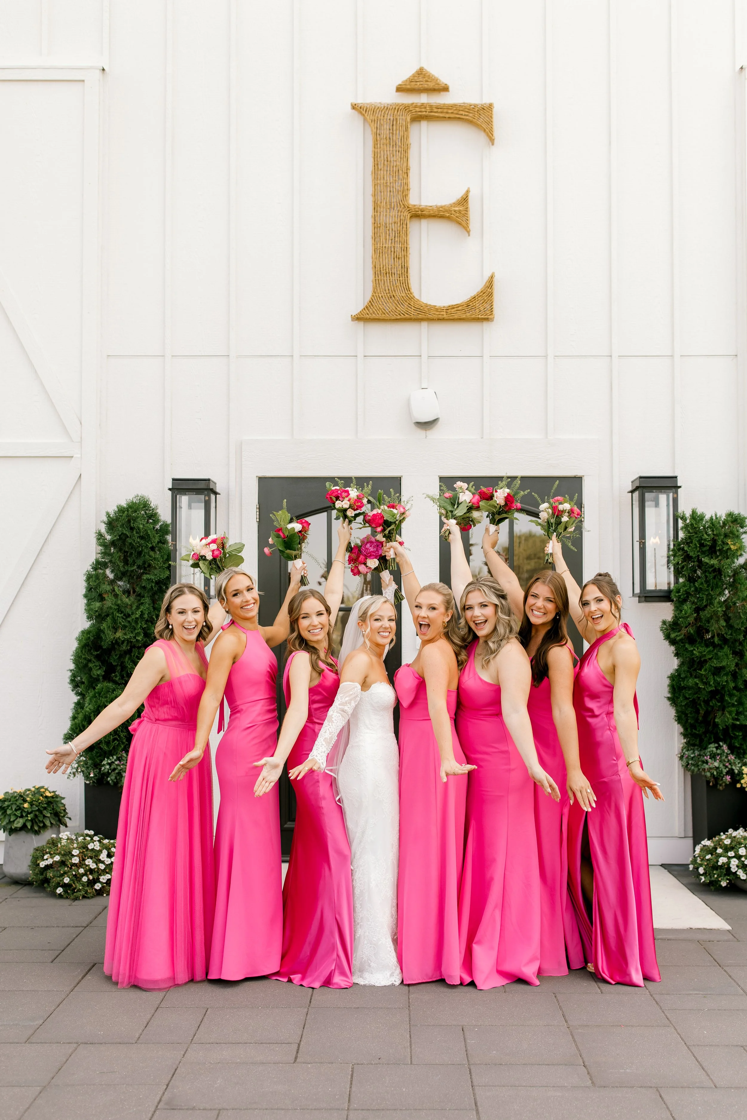 Modern Wedding at Etre Farms in St. Joseph Michigan | Laurenda Marie Photography | West Michigan + Chicago Wedding Photography