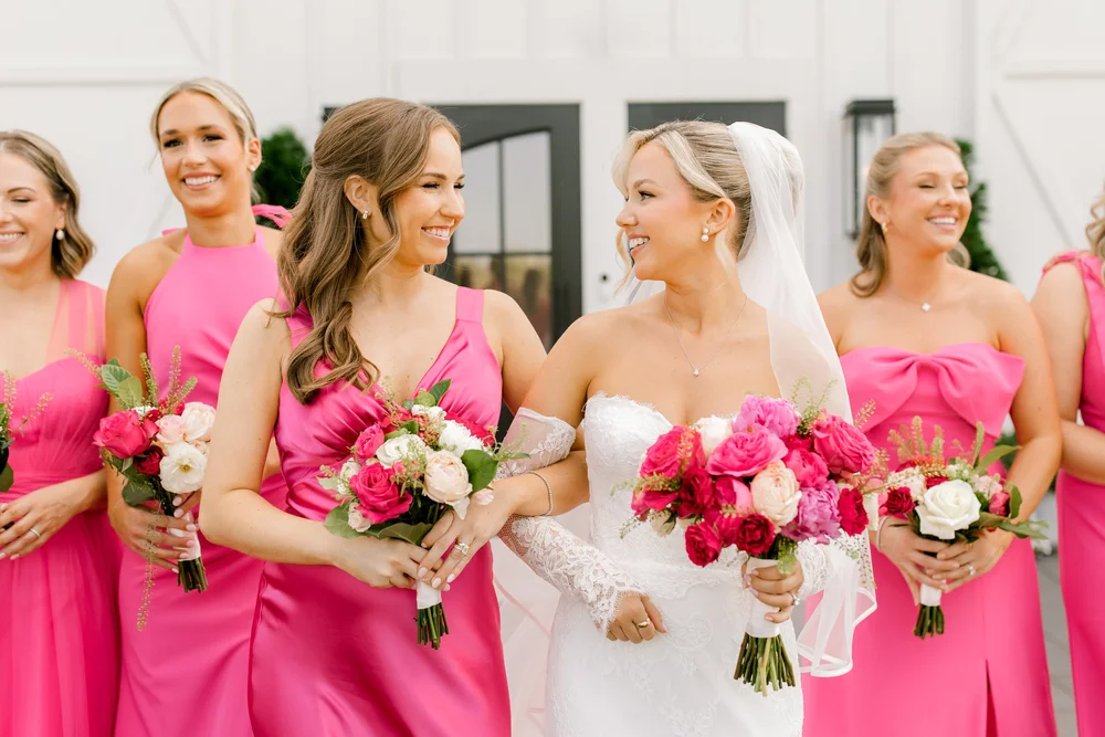 Modern Wedding at Etre Farms in St. Joseph Michigan | Laurenda Marie Photography | West Michigan + Chicago Wedding Photography