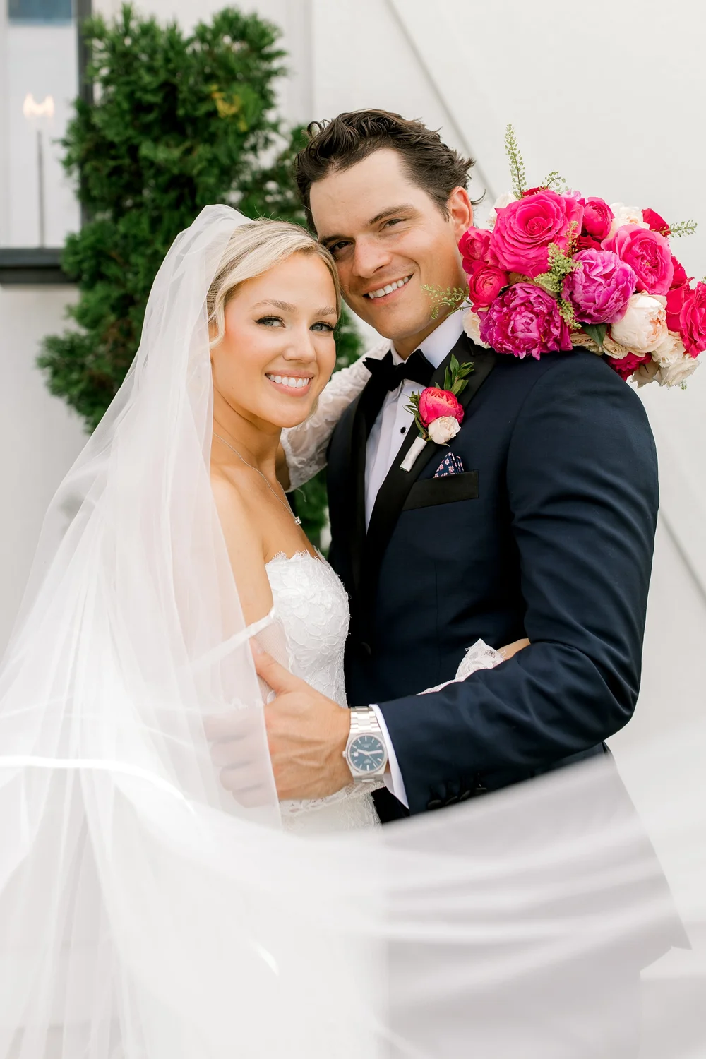 Modern Wedding at Etre Farms in St. Joseph Michigan | Laurenda Marie Photography | West Michigan + Chicago Wedding Photography