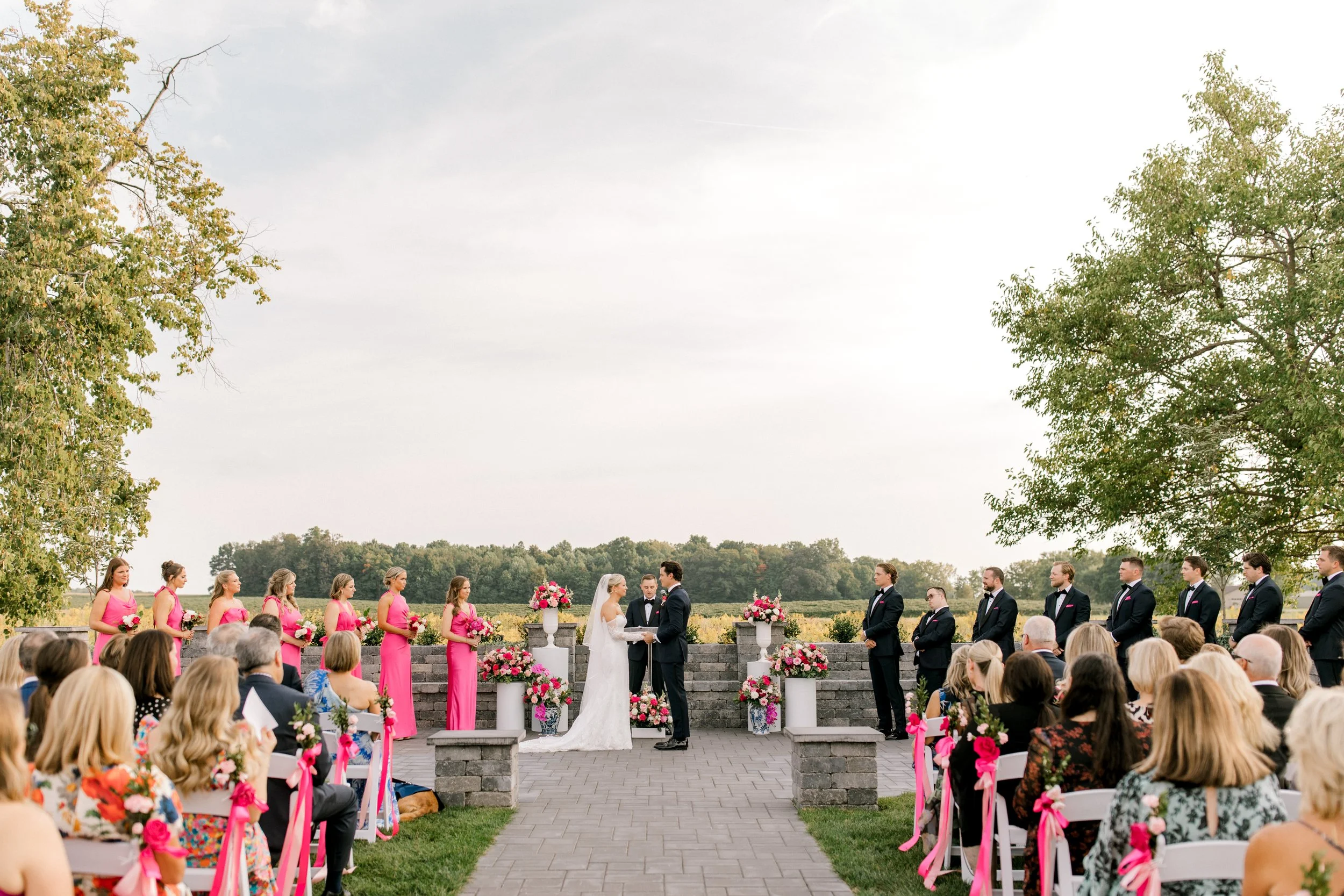 Modern Wedding at Etre Farms in St. Joseph Michigan | Laurenda Marie Photography | West Michigan + Chicago Wedding Photography
