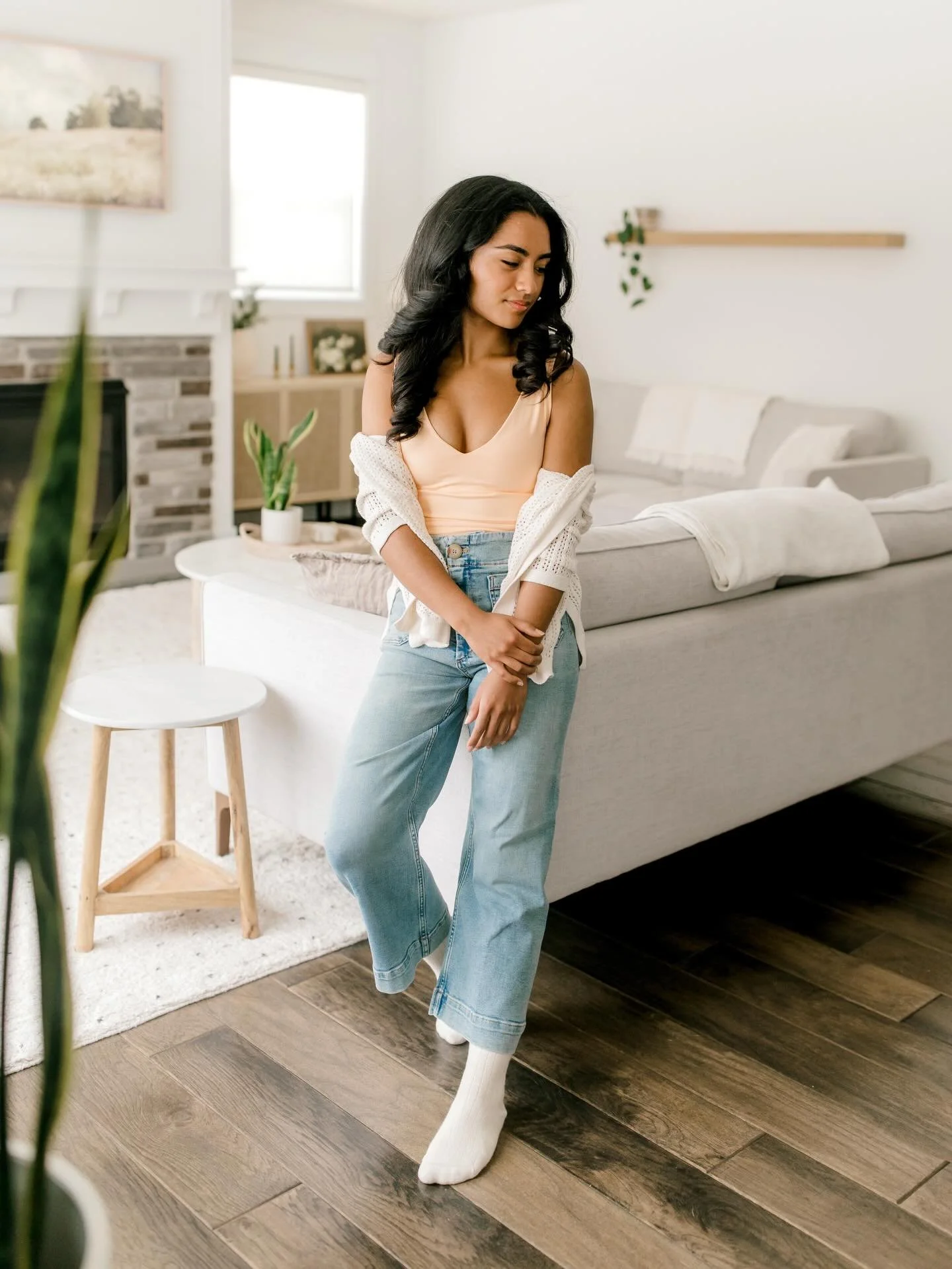 Was a pleasure hosting sisters Kelsey &amp; Megan at my home for updated portfolio photos for @uniquemodelsgr. 

Beautiful stars! 🌟 

#Laurendamariephotography #grandrapidsportfoliophotos #uniquemodelsandtalent #westmichiganheadshots #modelingphotos