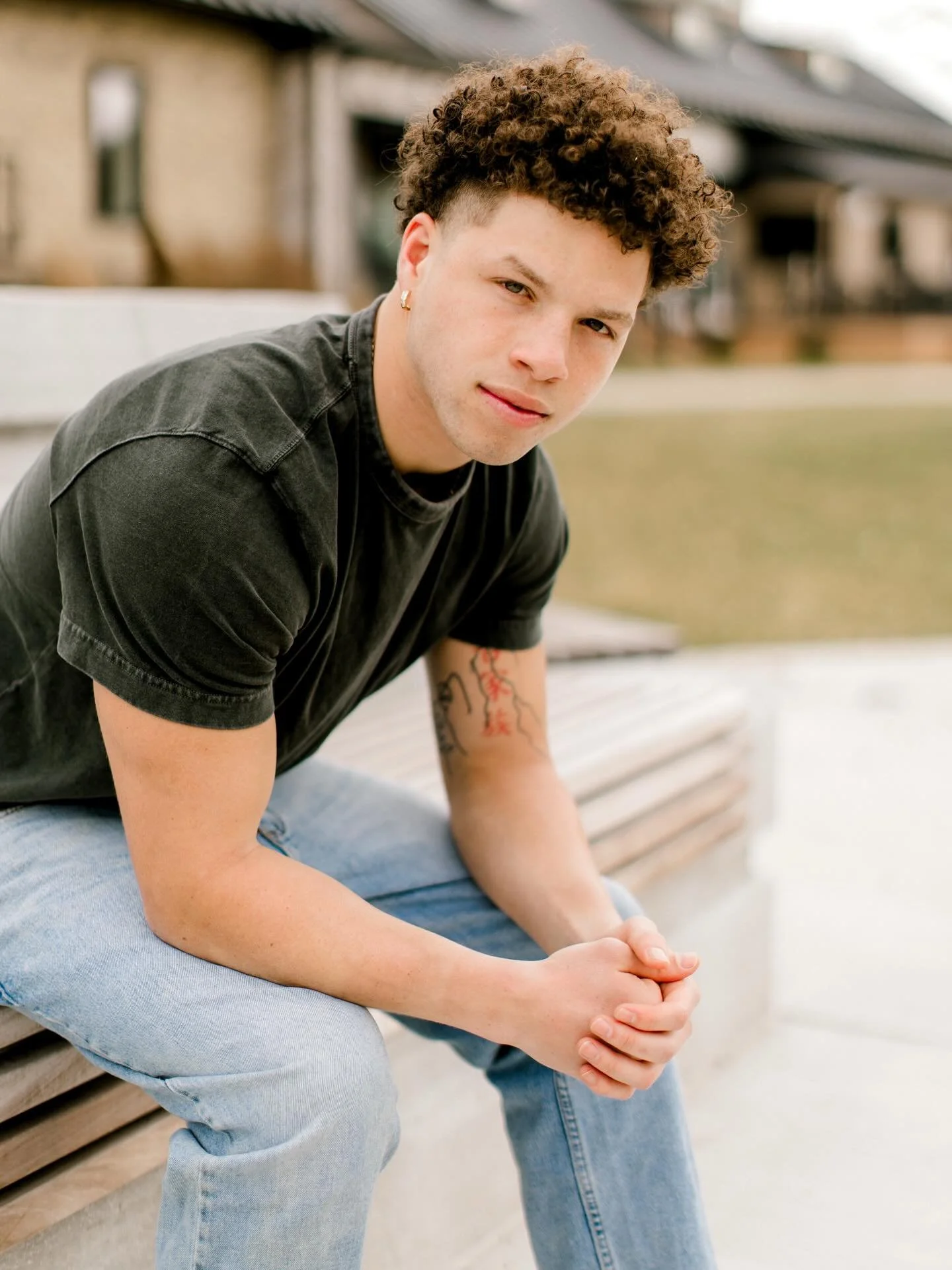 Portfolio update for new talent at @uniquemodelsgr, @caleb_gash.

Best of luck with your new endeavor, Caleb!

#portfoliophotos #portfoliophotographer #uniquemodelsandtalent #athletemodel #grandrapidsmodel