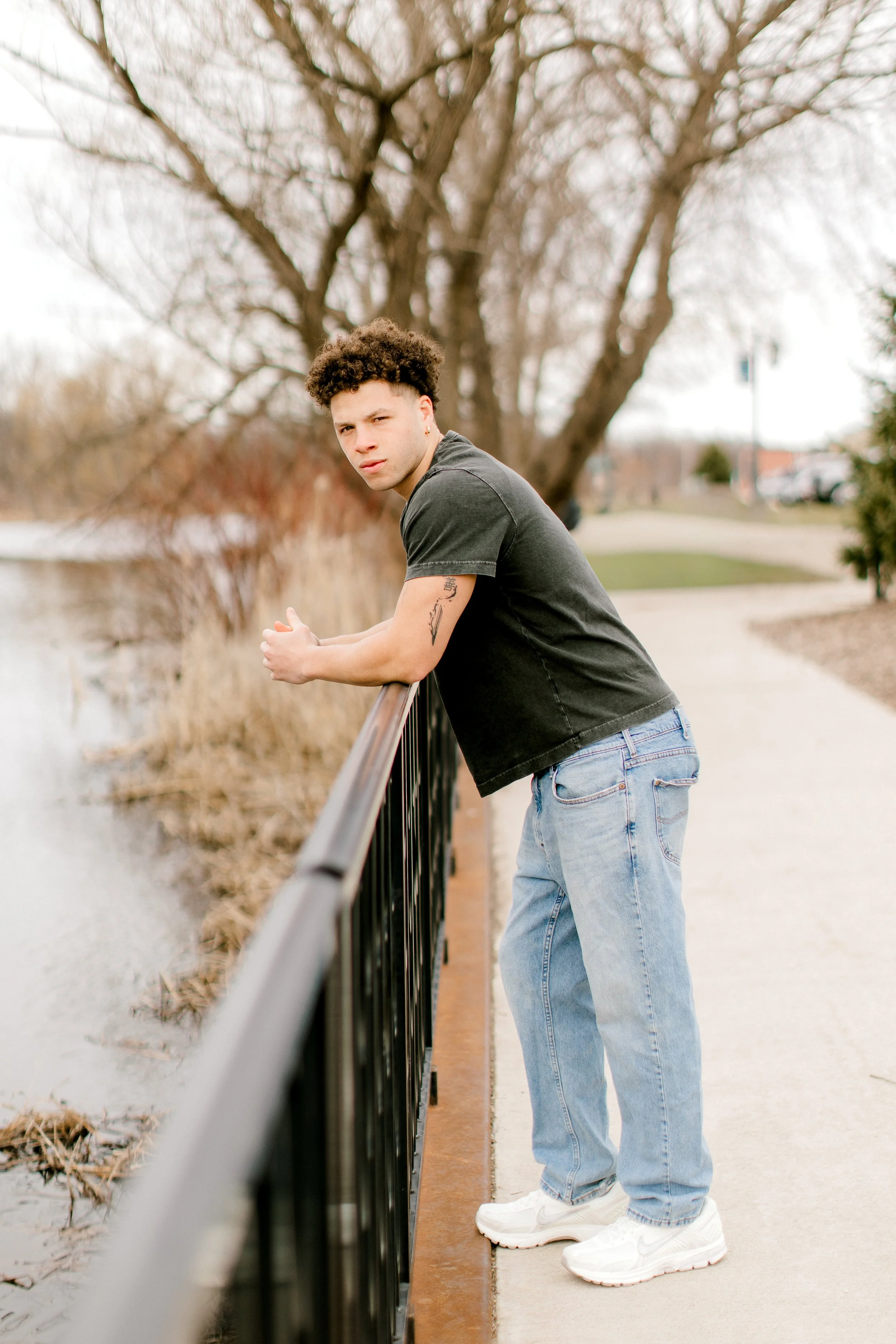 Mens model portfolio photo shoot | outdoor portfolio photos | MSU football player model | Unique Models and Talent | Laurenda Marie Photography 