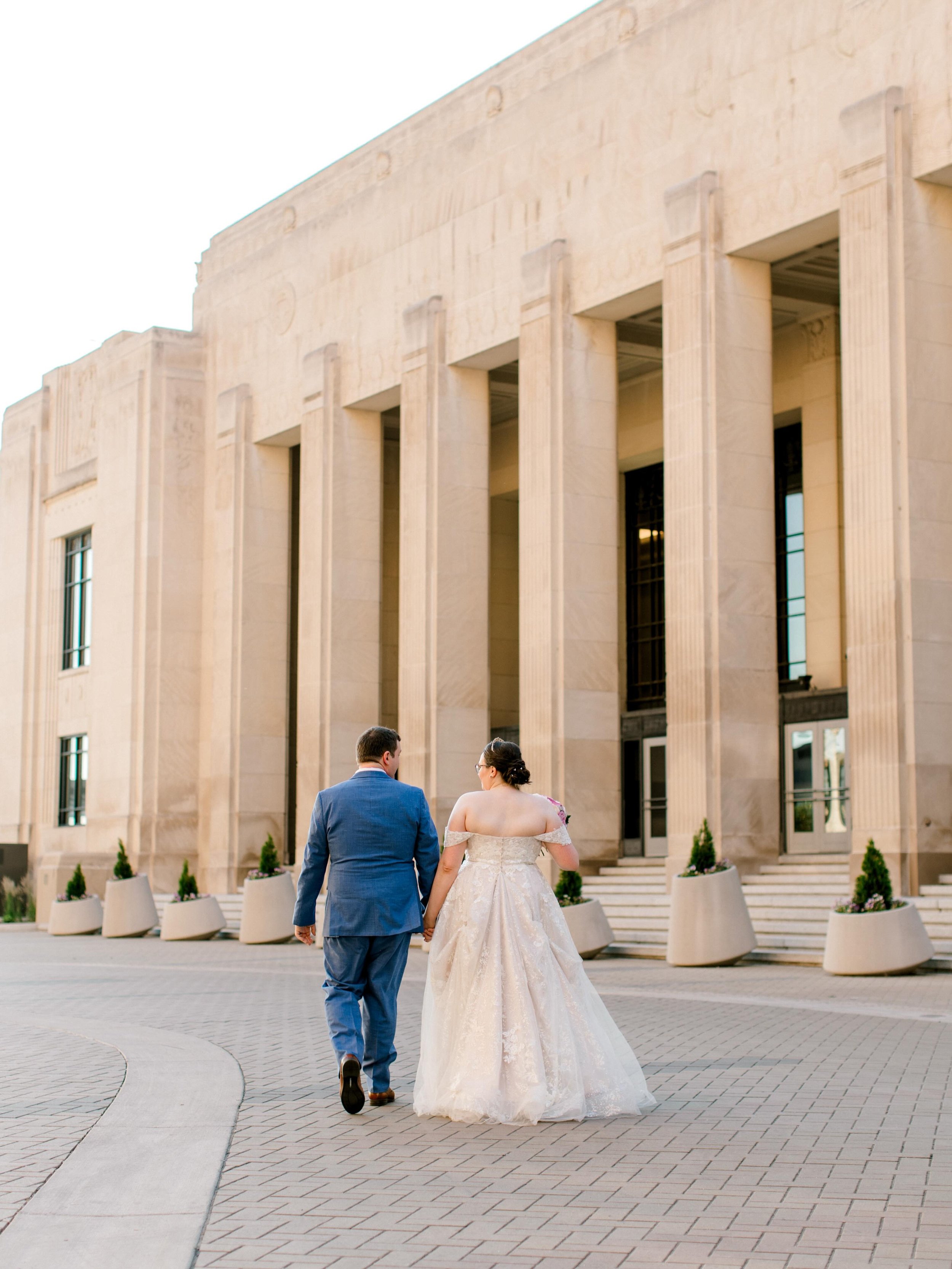 Congratulations Calla &amp; Andrew! 💍 💕 

Photo: @laurendamariephotography 
Video: @j_cabello_videography 
Venue: @amwaygrandplaza 
Floral: @stemsmarket 
Bridesmaids: @revelrypost 
Hair &amp; MU: @celestesalonandspa 
DJ: @thebeeentertainment 
Tux: 