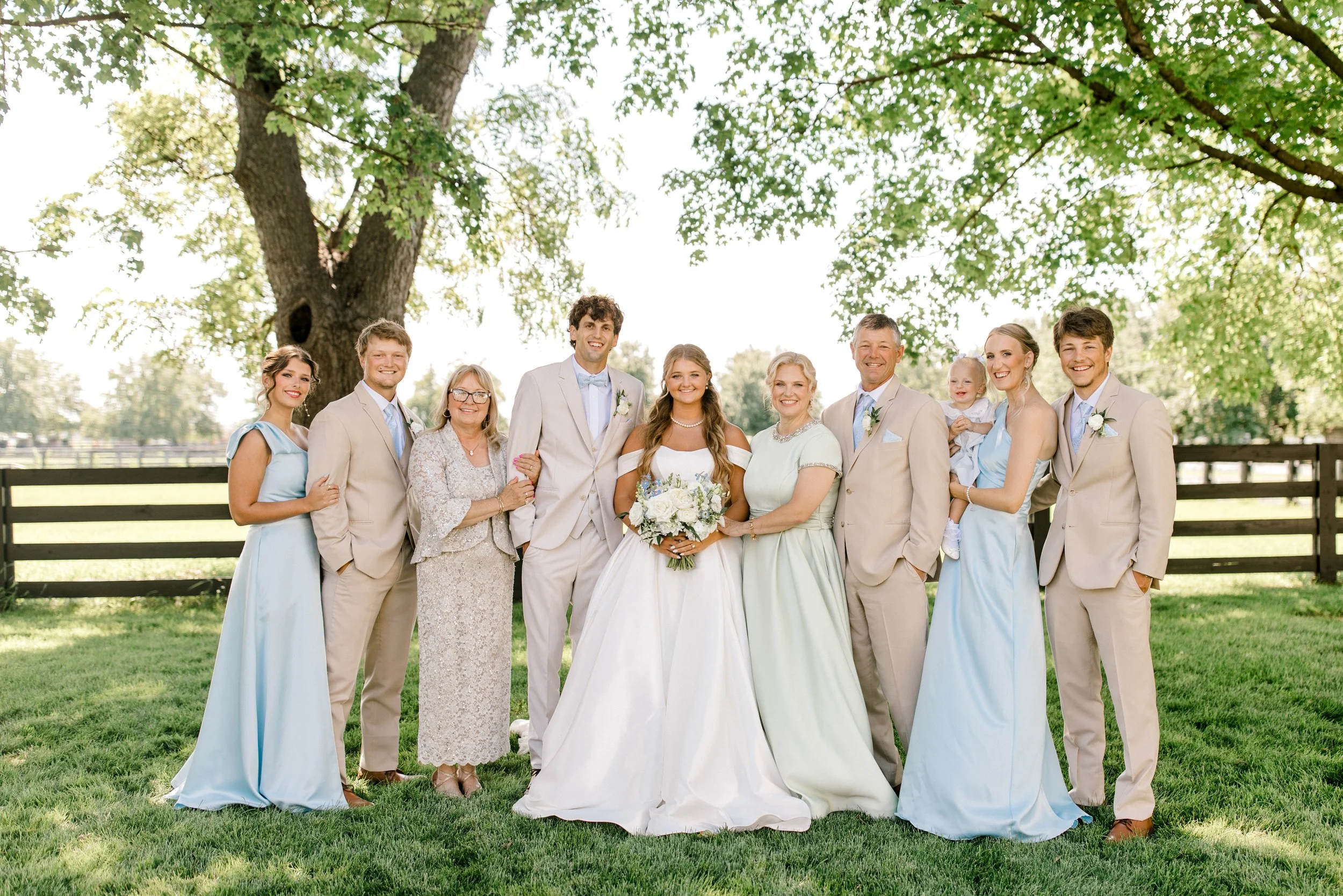 Timeless Wedding at Haven on the Farm | West Michigan Wedding Photographer | Laurenda Marie Photography