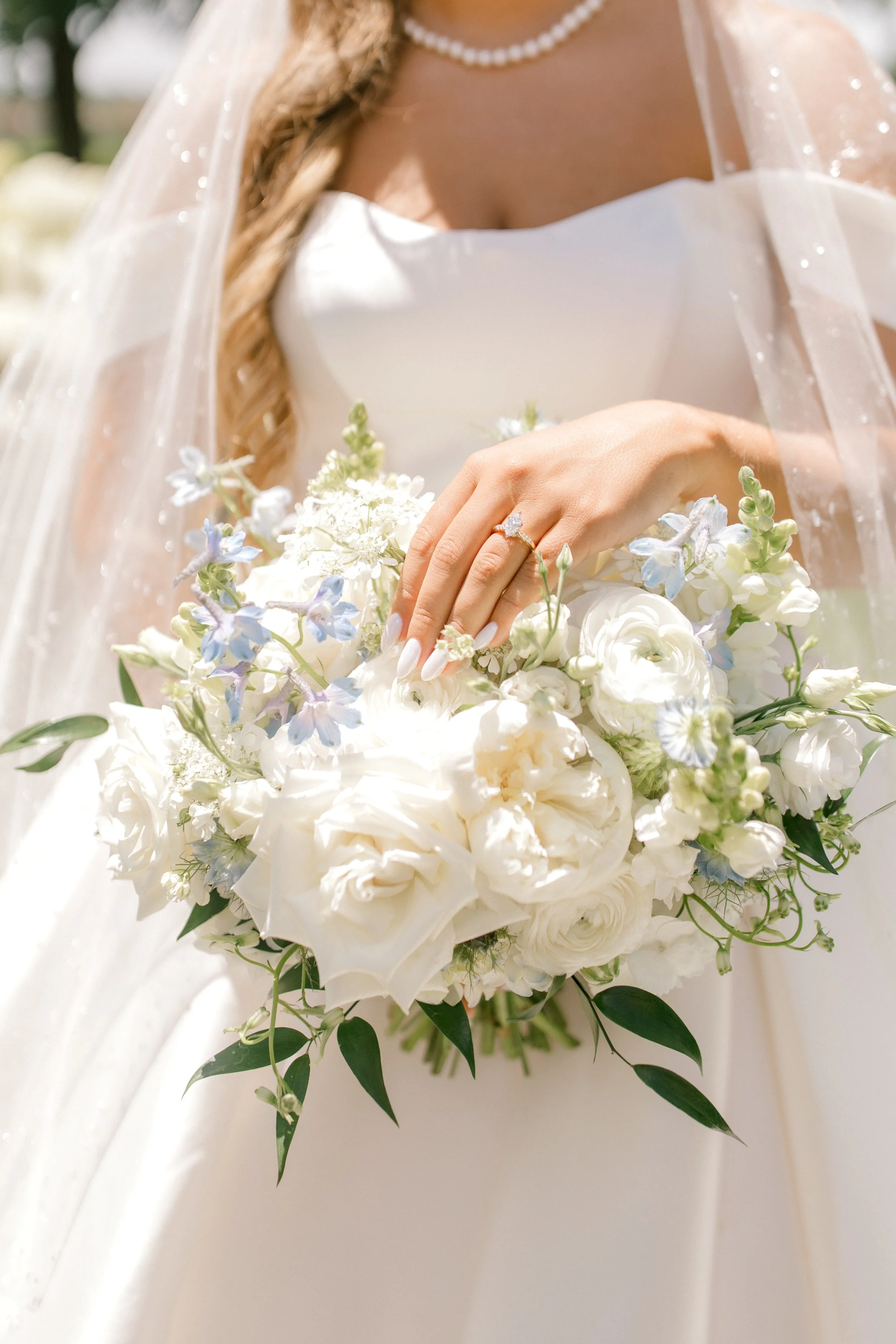 Timeless Wedding at Haven on the Farm | West Michigan Wedding Photographer | Laurenda Marie Photography