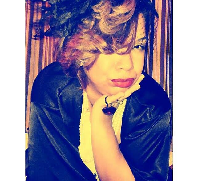@def_curls (Bella De La Cruz) Autumn 2011
