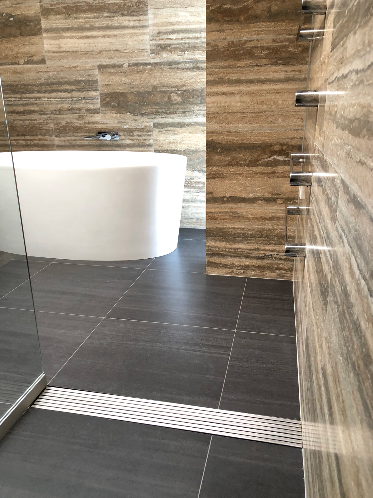 JESANI-Level-Entry-Channel-into-Shower1a.jpg