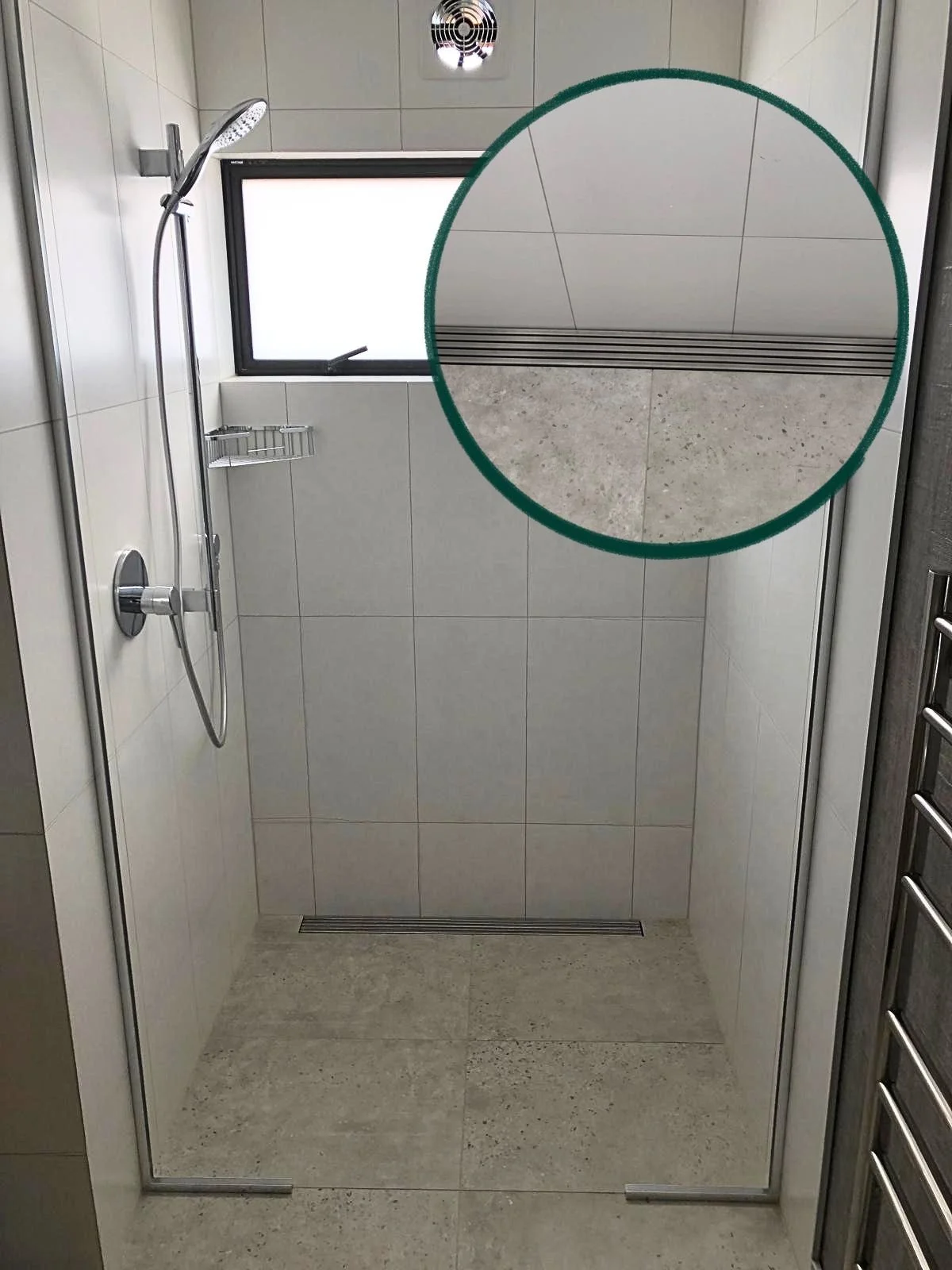 3 Wall mounted Shower Channel - grill 