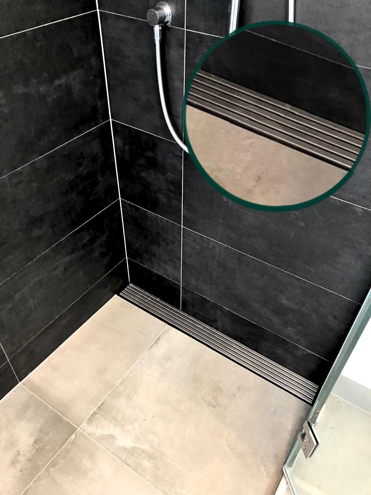 2 Wall mounted Shower Channel - grill 