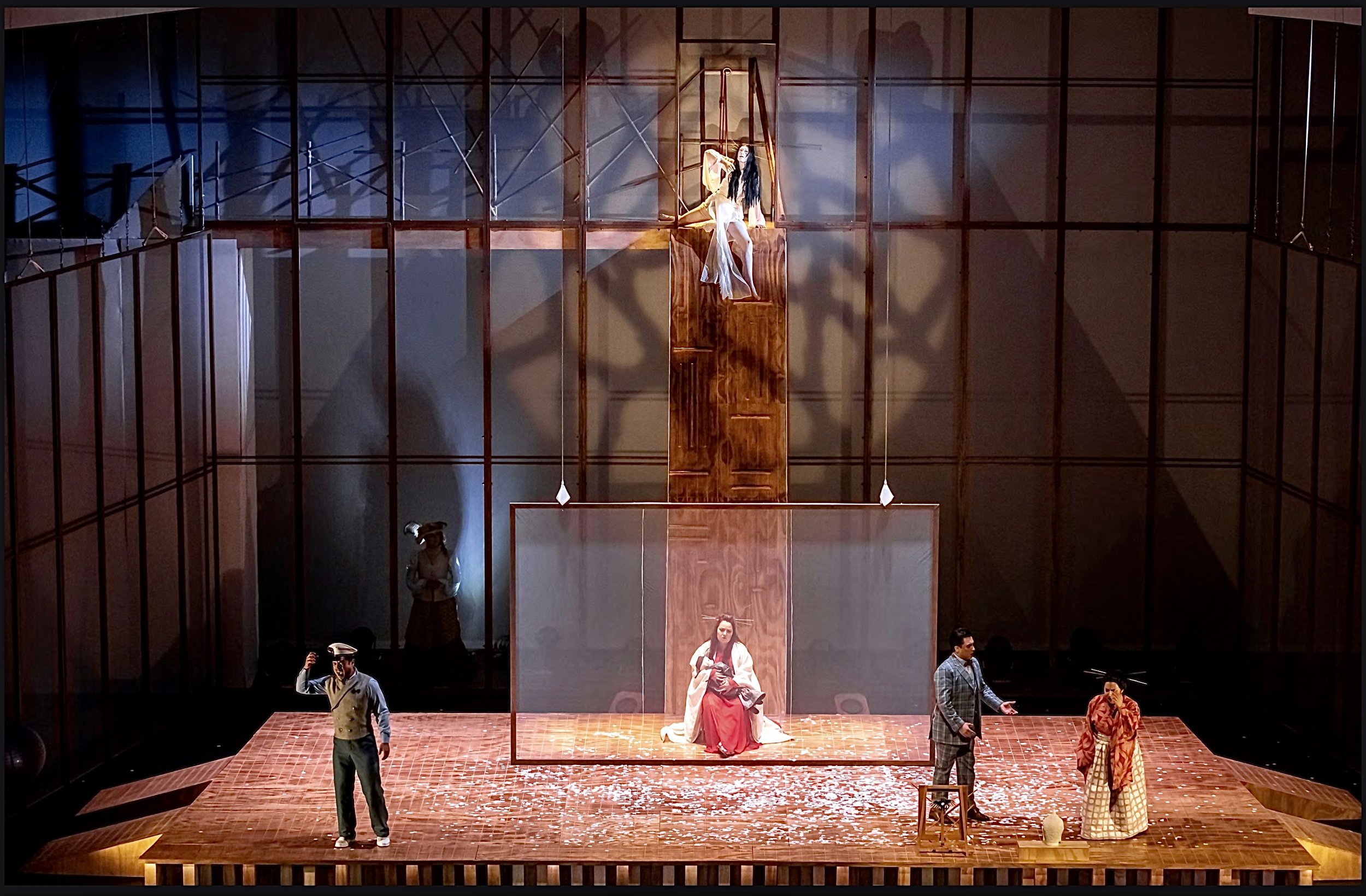 César Delgado as ‘Pinkerton’ in Madama Butterfly. Conjunto Santander.