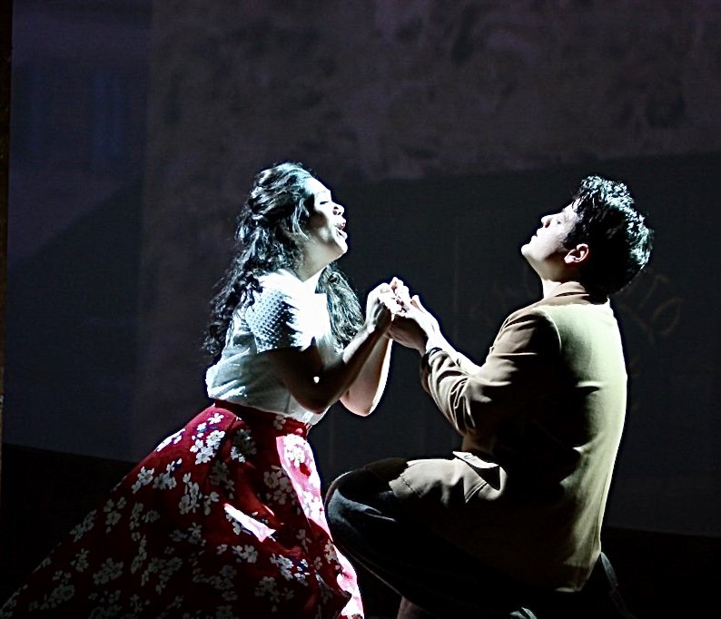 César Delgado as ‘Mario Ruoppolo’/Il Postino. Catán. (NYC Premiere).