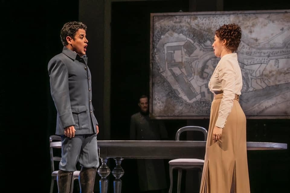 César Delgado as ‘Edgardo’ in Lucía di Lammermoor. (Regensburg Theater).