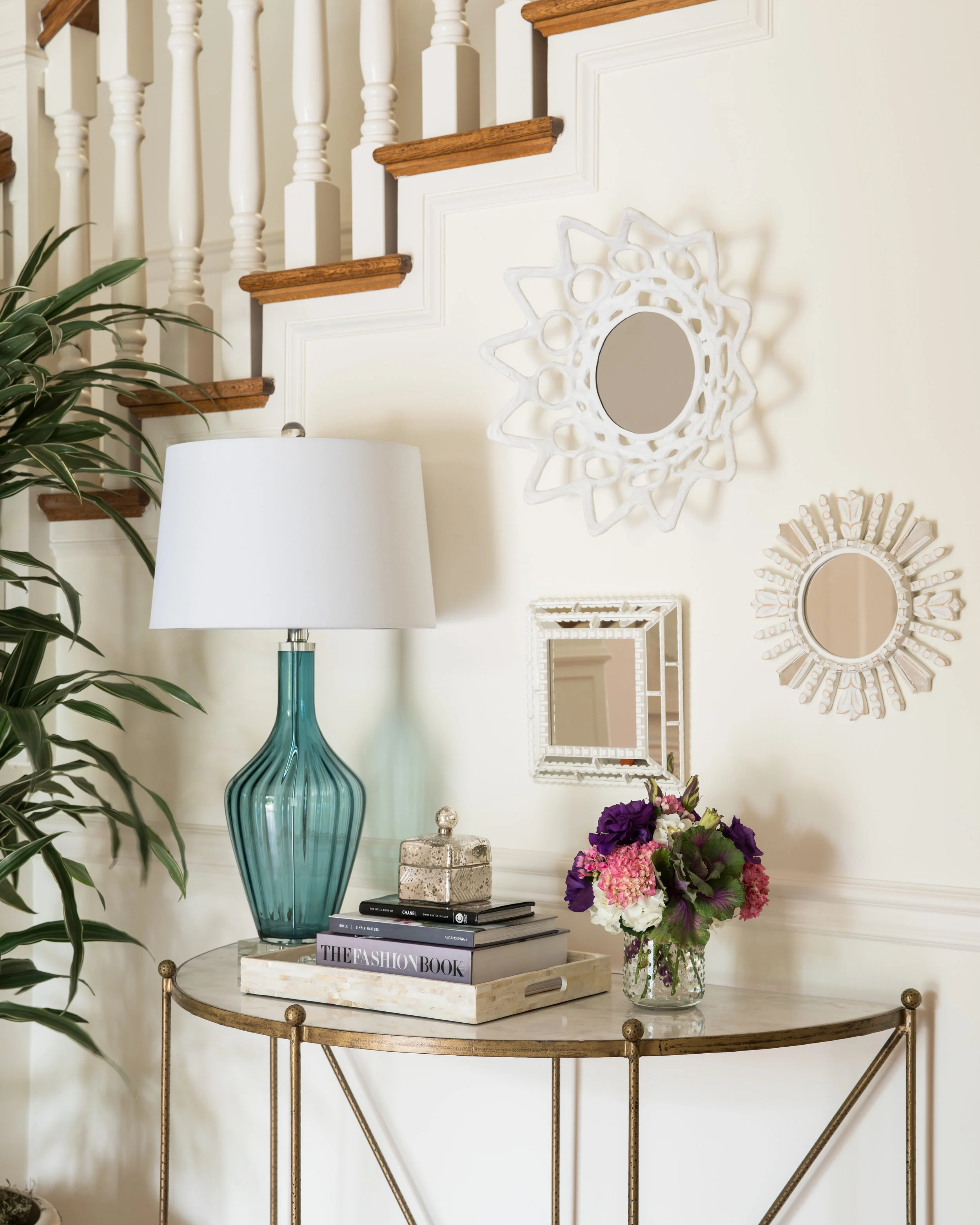 JLinterteriordesign_Maloyan-EntryWay-1215x.jpg