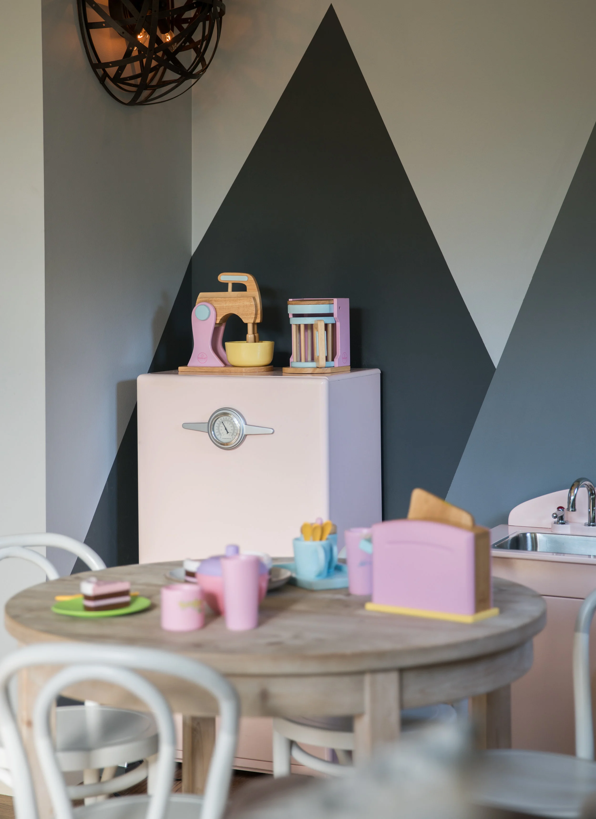2016-11-21_JLinteriors_Birch_Playroom-v2-details-0040-Edit.jpg