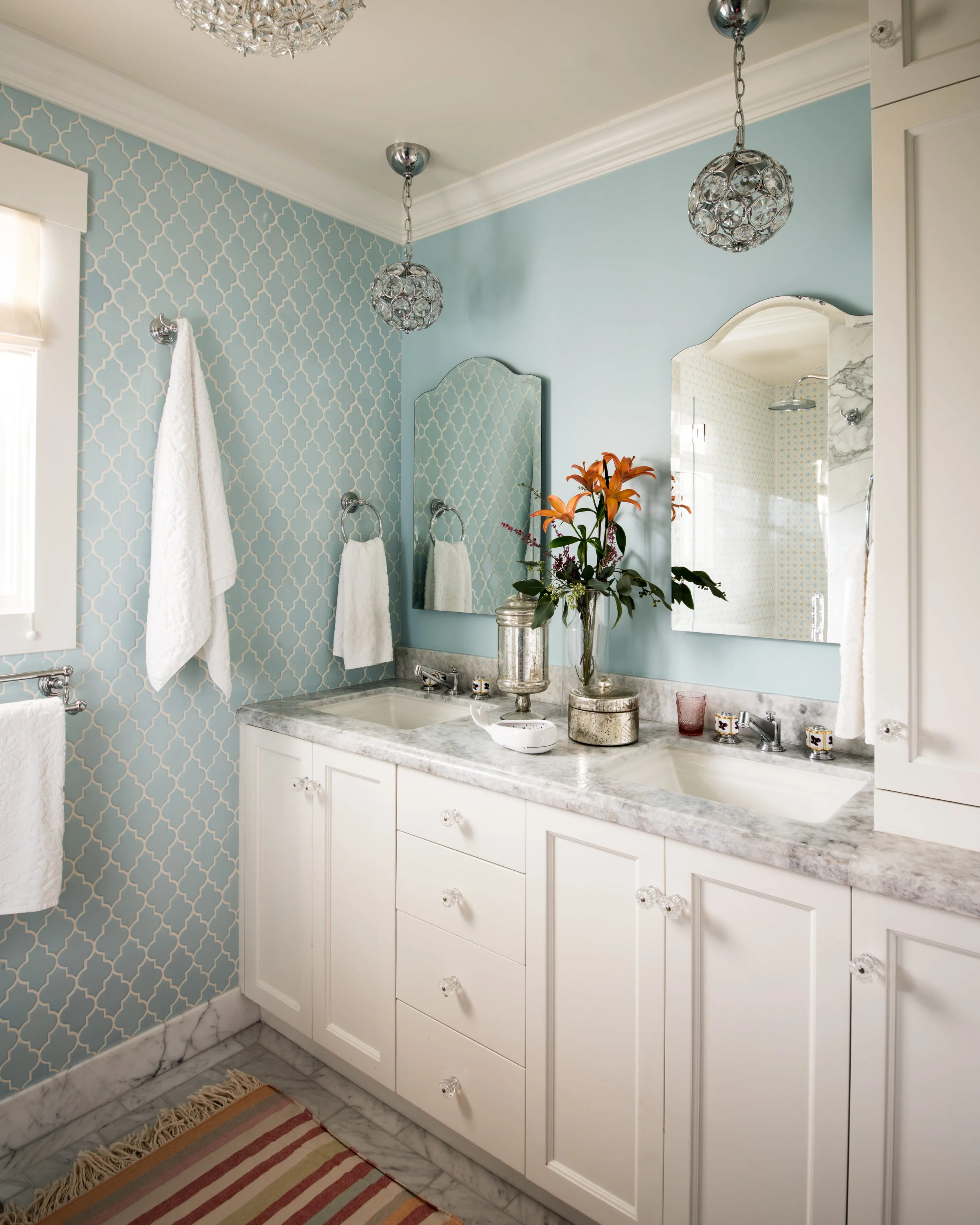 2016-11-21_JLinteriors_Birch_KidsBathroom-1565x-Edit.jpg