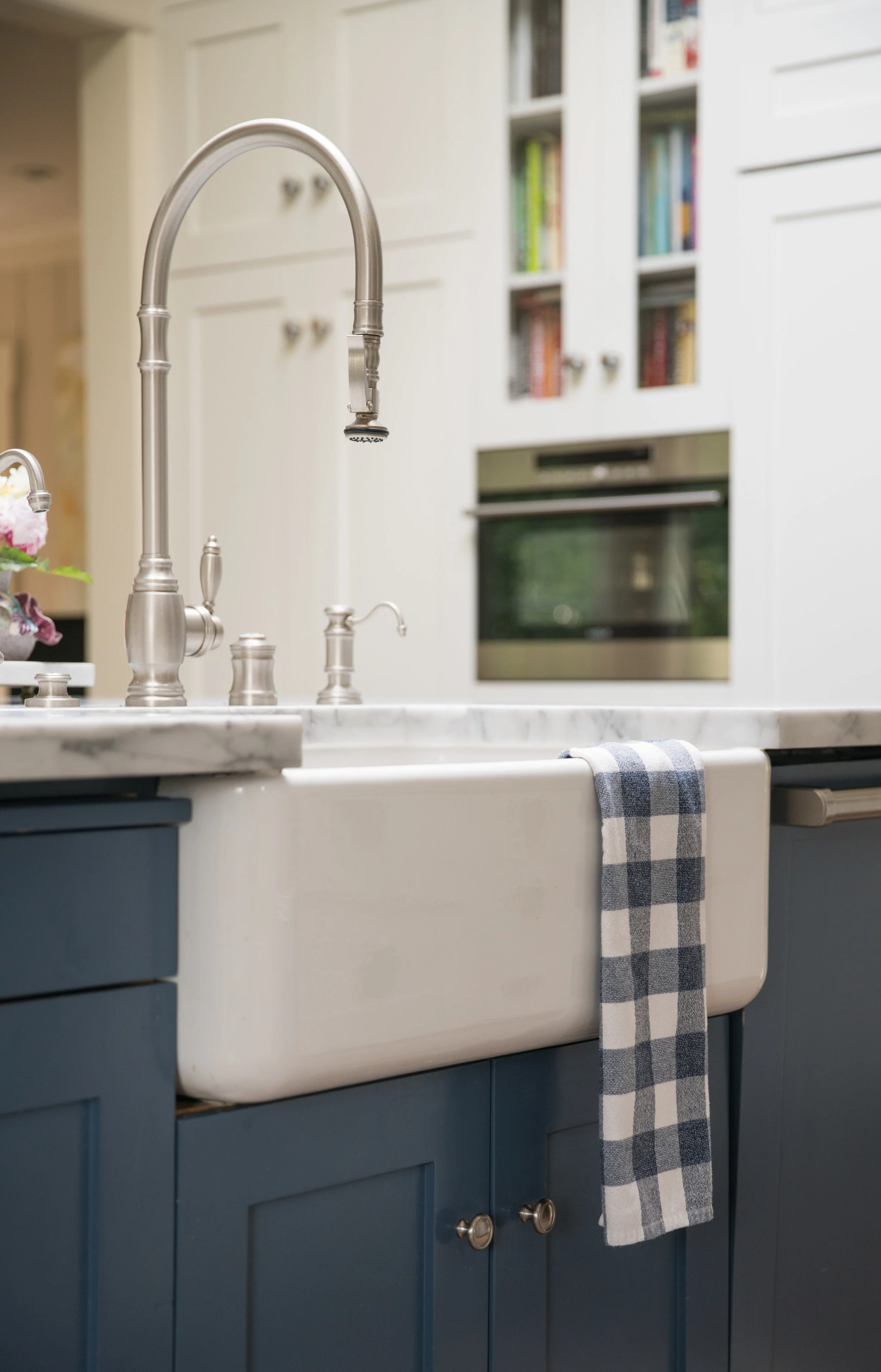 2016-11-21_JLinteriors_Birch_Kitchen_v1_details-0370.jpg