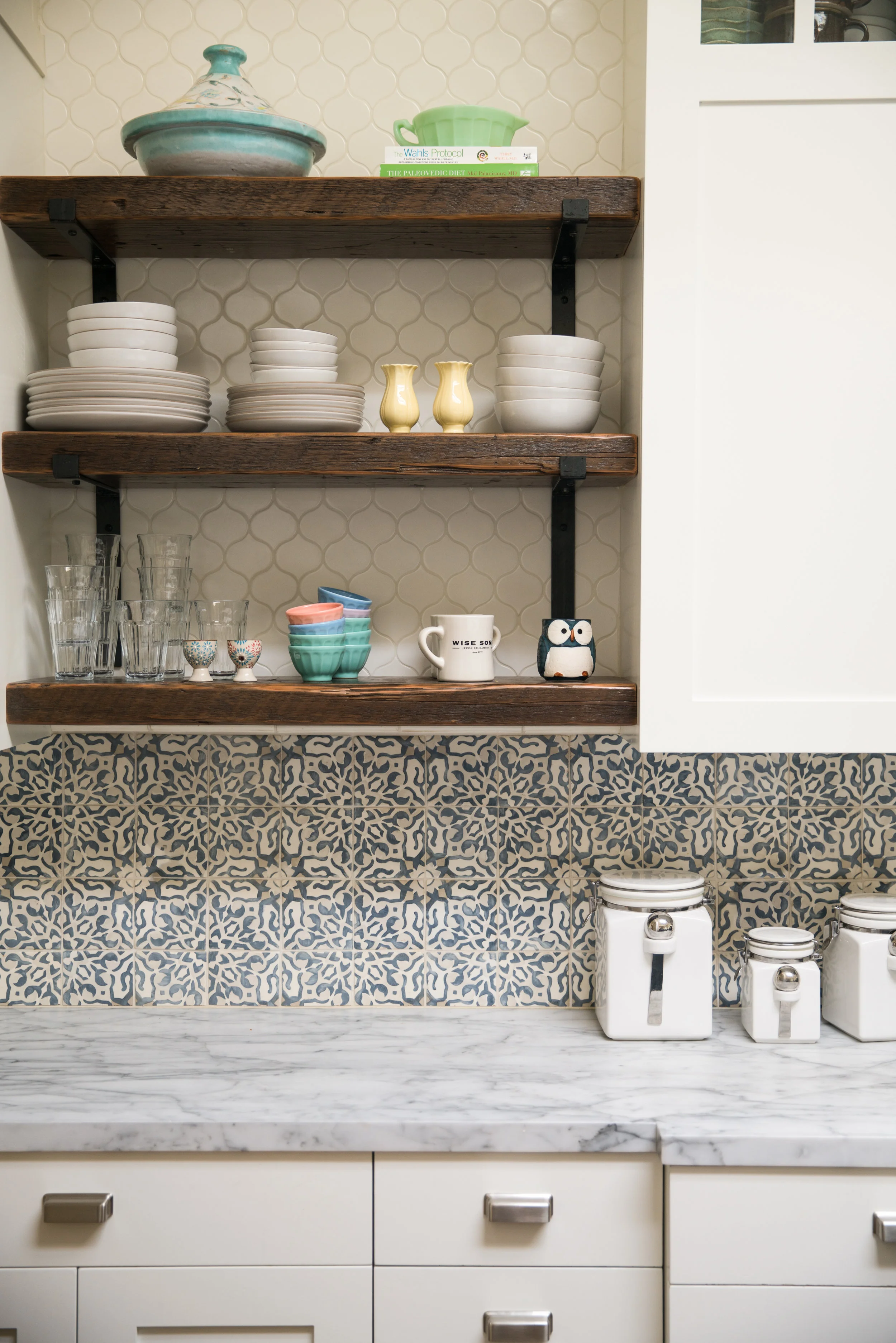 2016-11-21_JLinteriors_Birch_Kitchen_v1_details-0373-Edit.jpg
