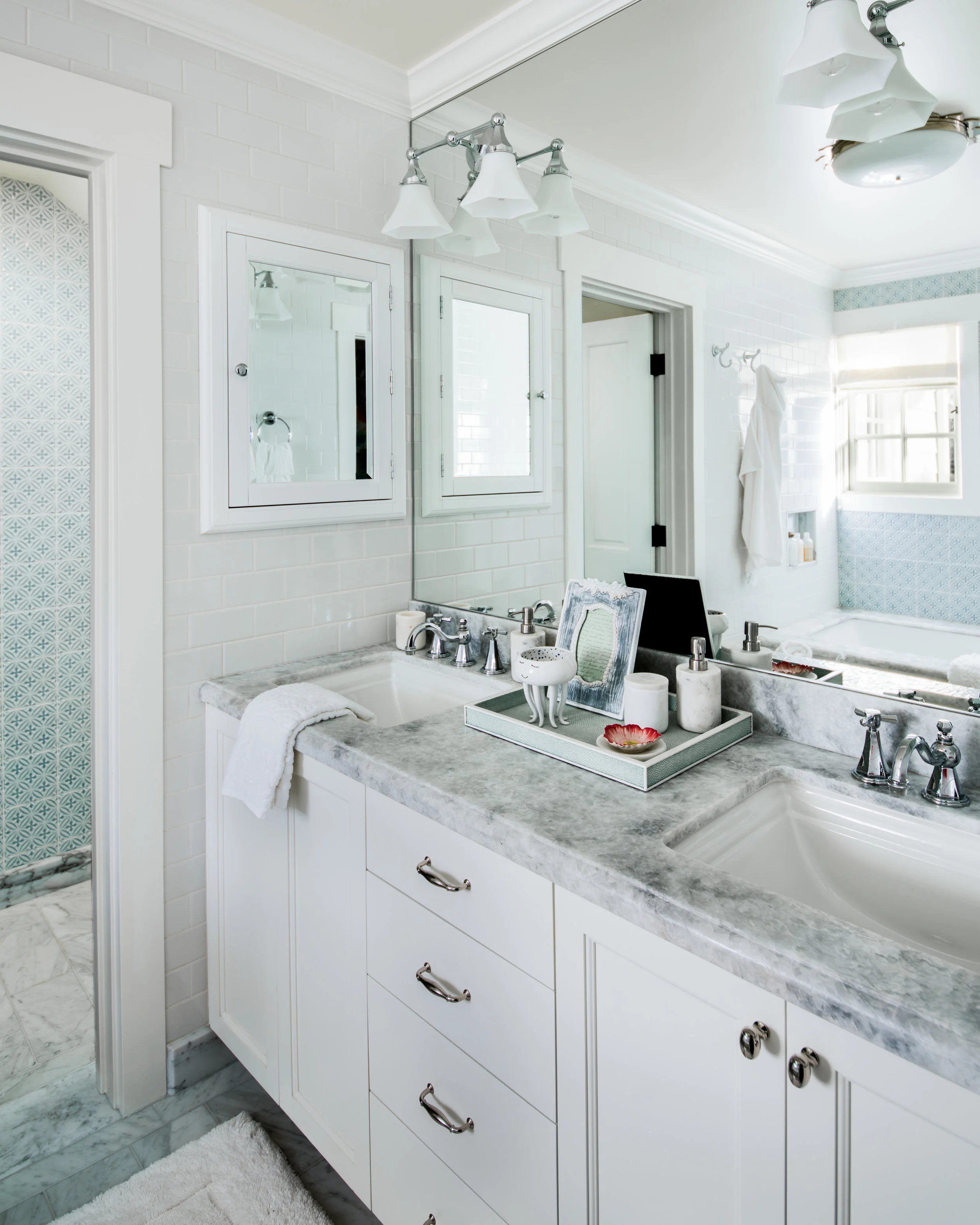 2016-11-21_JLinteriors_Birch_NurseryBathroom-1259-lightoff-dk4-HDR-Edit.jpg