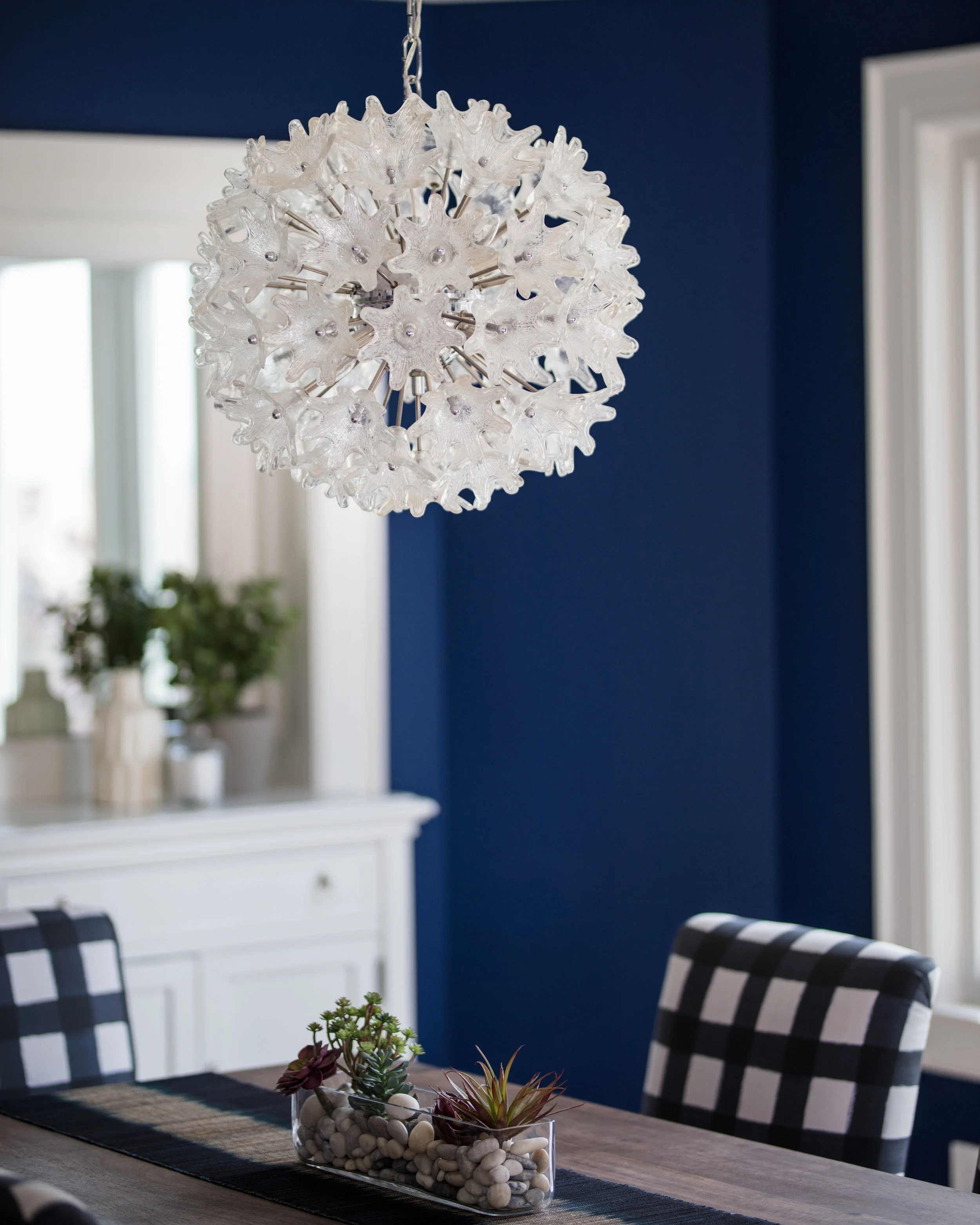 2018-05-30_JLIntertiors_Valdez-diningroom2-details-0168_LRG.jpg