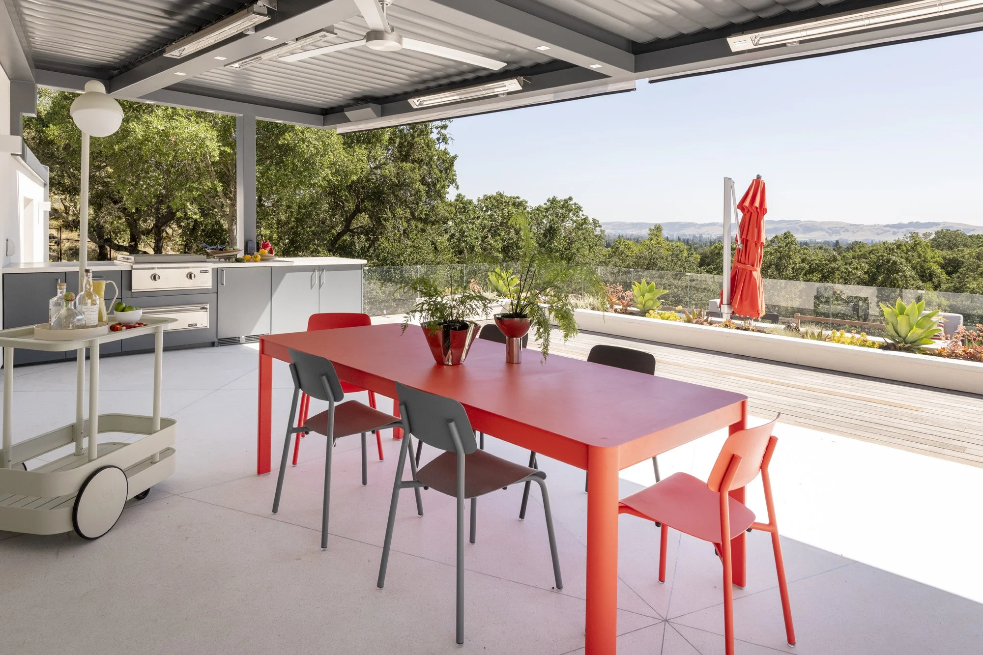 43_patio.jpg