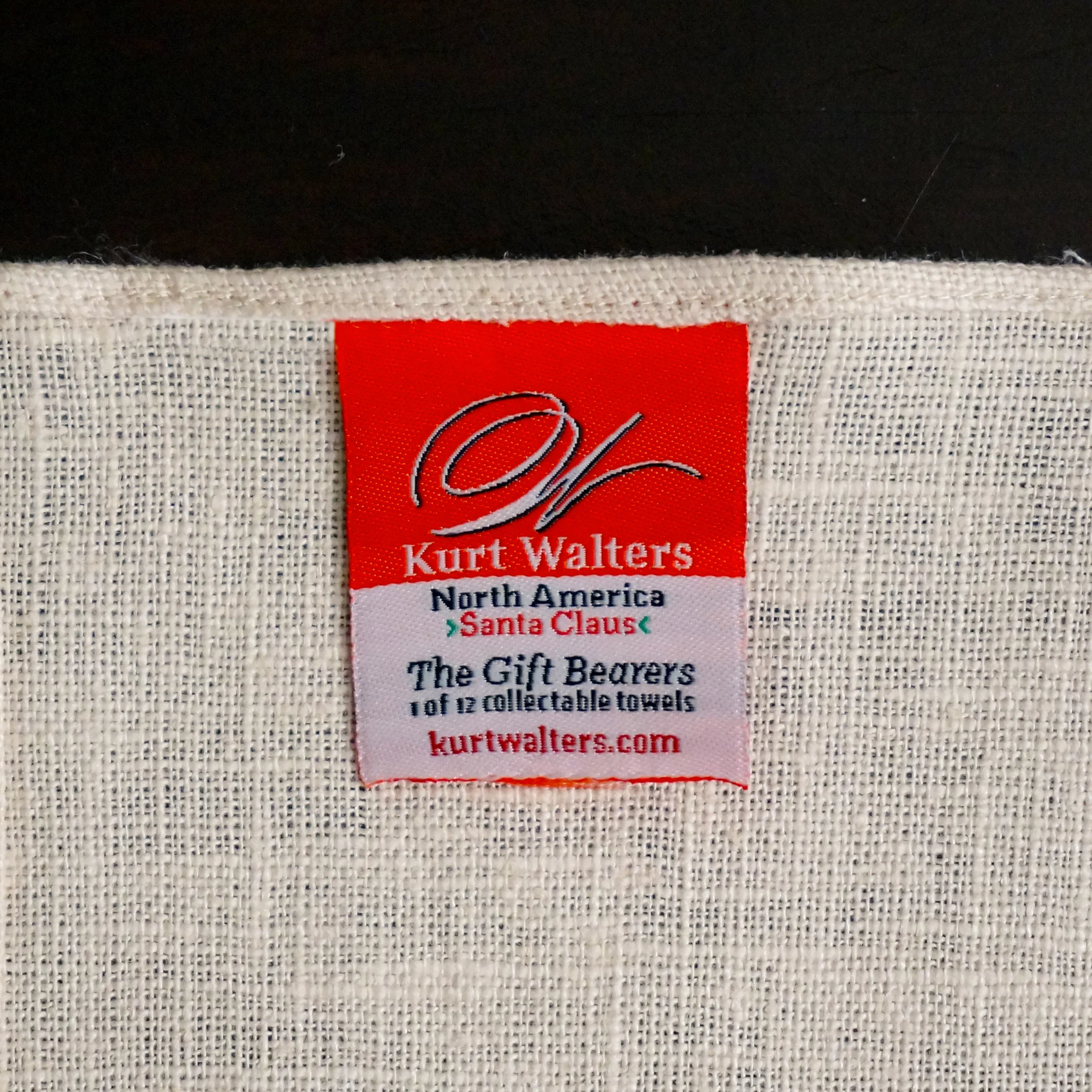 Towels_Label_Santa.jpg