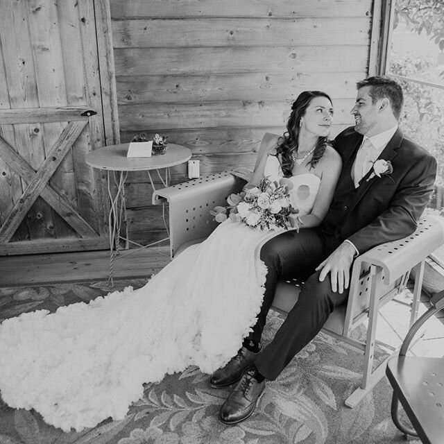 Sitting over here... safe and in the comforts of our home... yet yearning for that @jorgensenfarms wedding we were supposed to shoot next weekend. We know many of you are faced with difficult decisions during this strange time. We hold your happiness