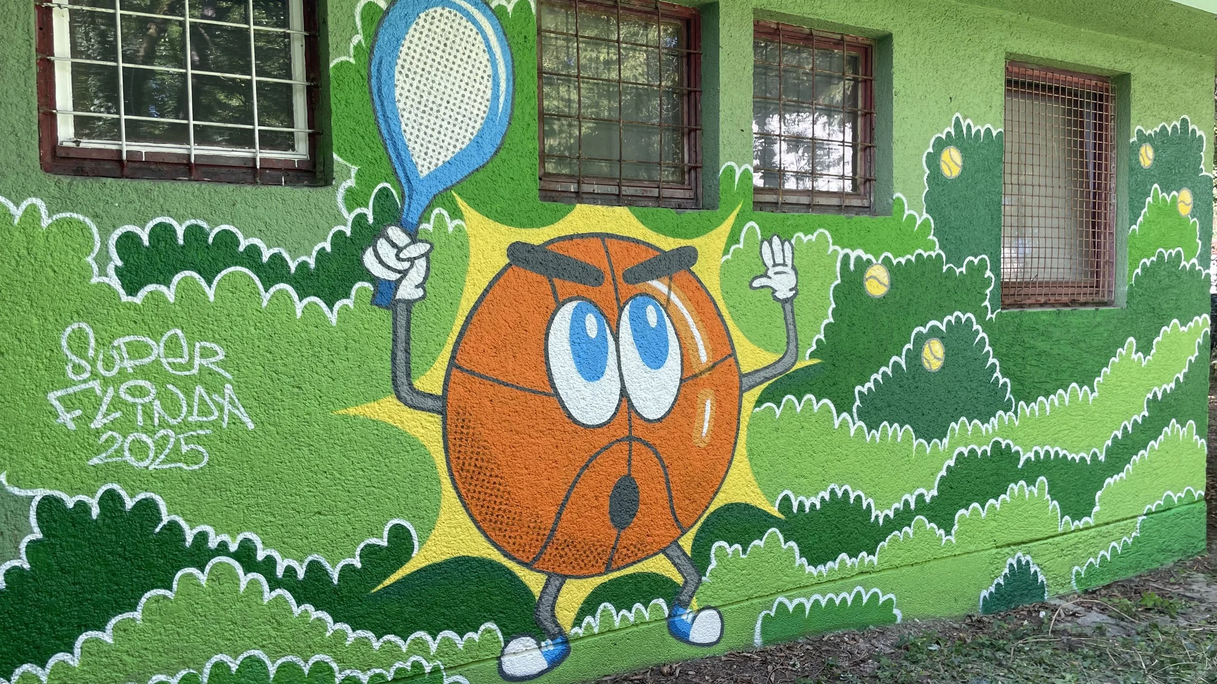   Basket ×   Tennis  7 × 2,5 m, Ljubljana, 2025. 