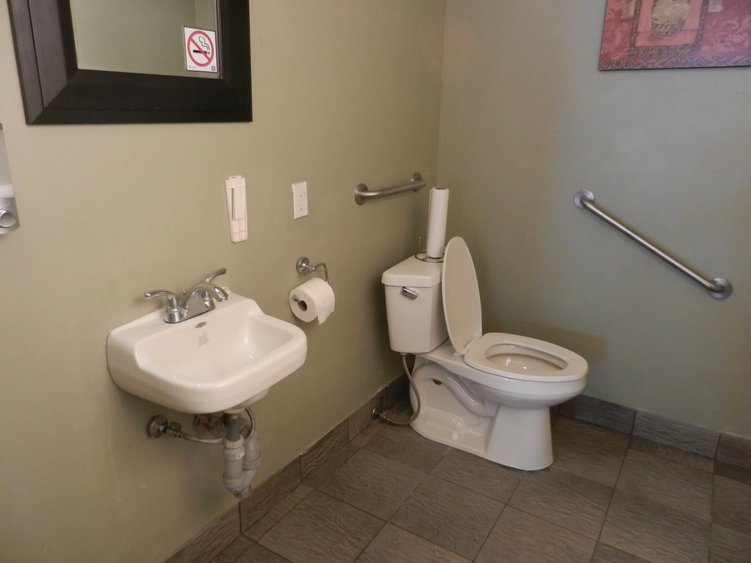 Picture of accessible bathroom.