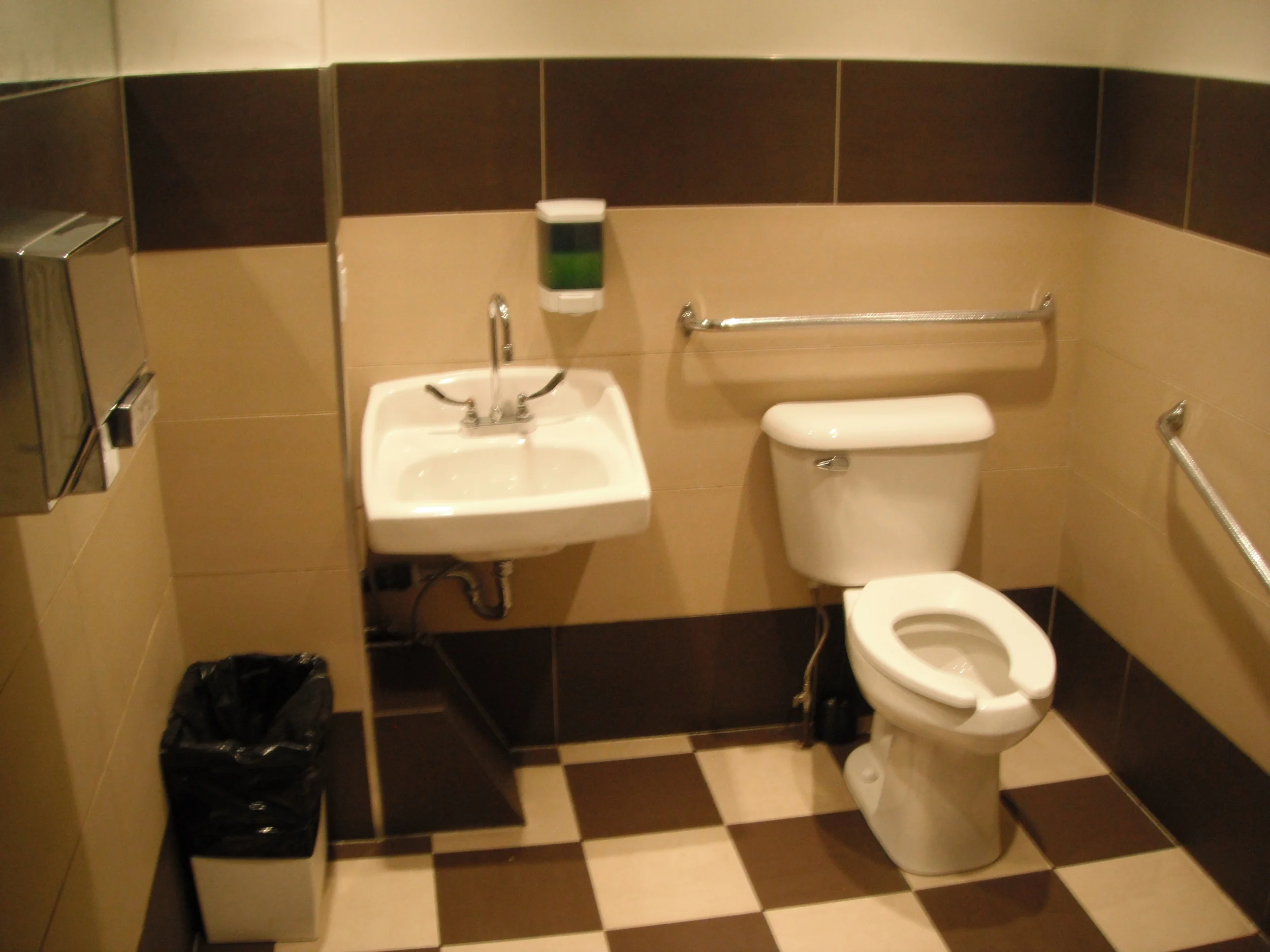 Picture of the accessible bathroom.