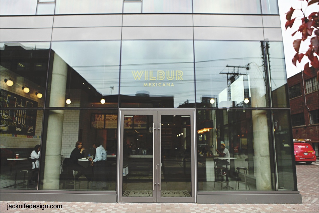 Picture of accessible entrance to restaurant.