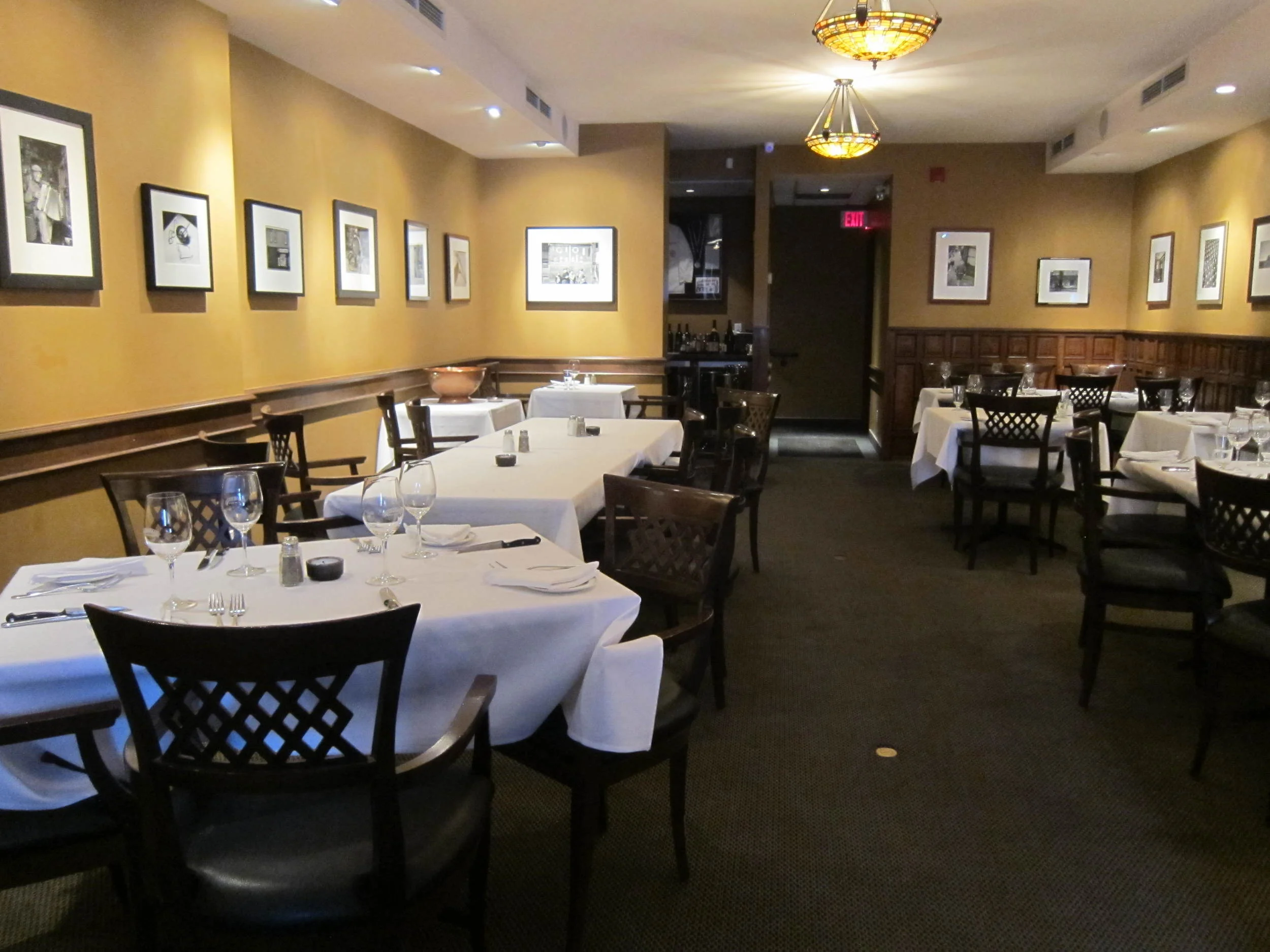 Picture of interior of restaurant.