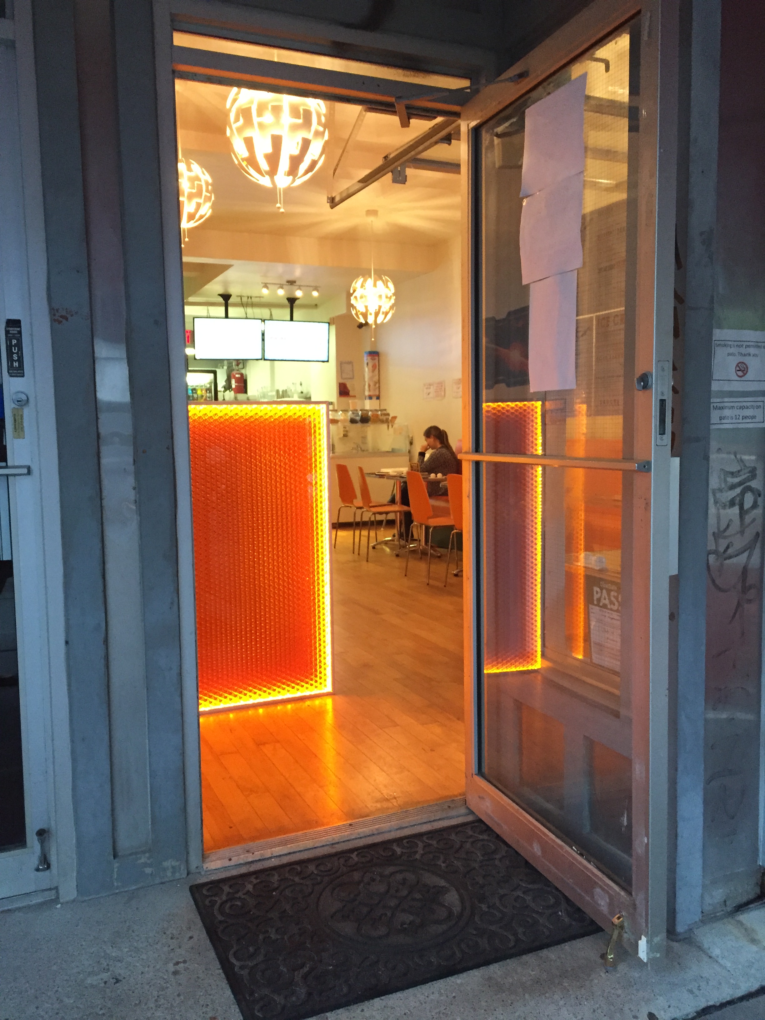 Picture of accessible entrance of Cosmic Treats
