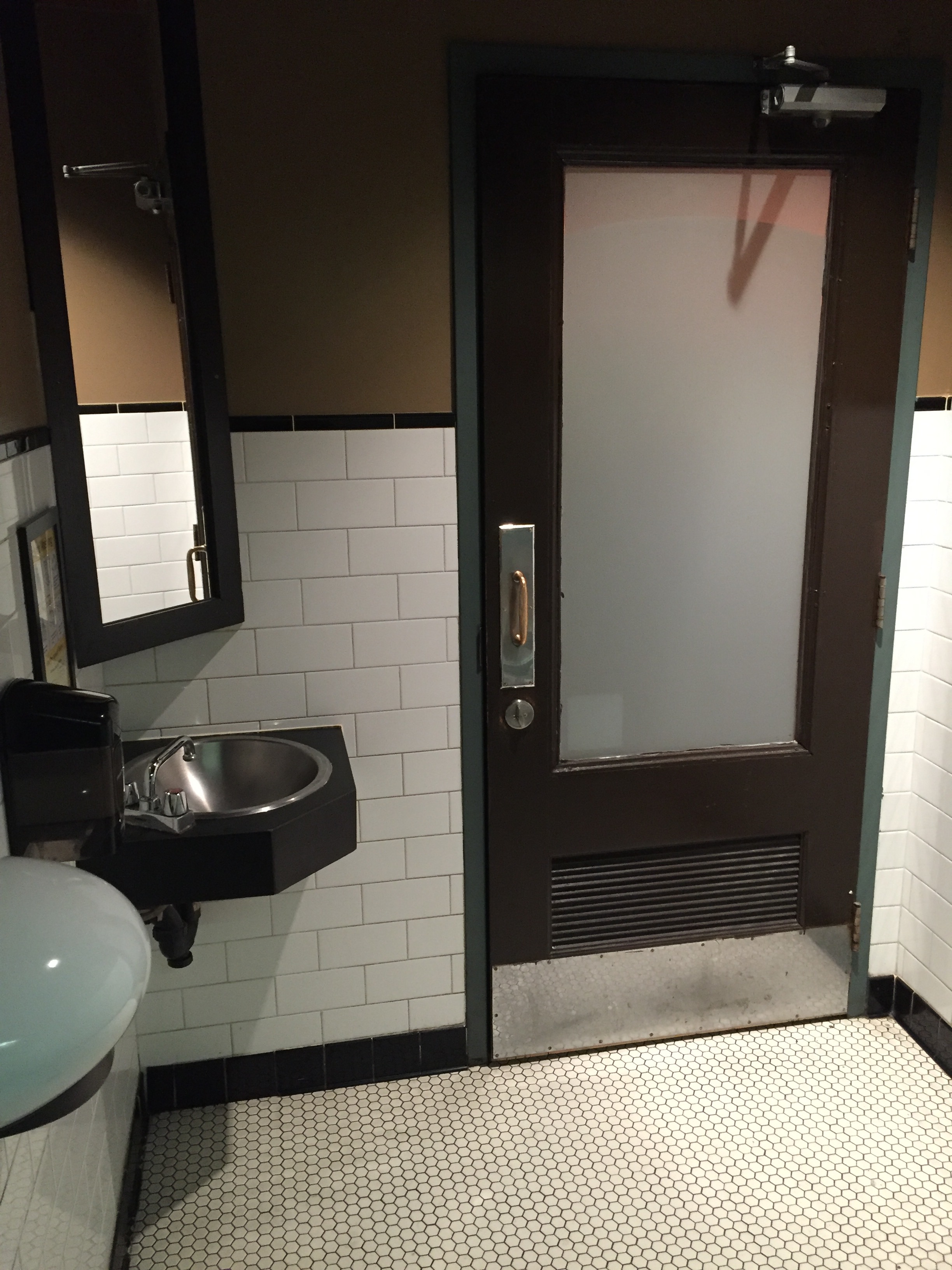 Picture of accessible entrance to the washroom
