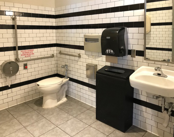 Picture of accessible washroom of Blaze Pizza